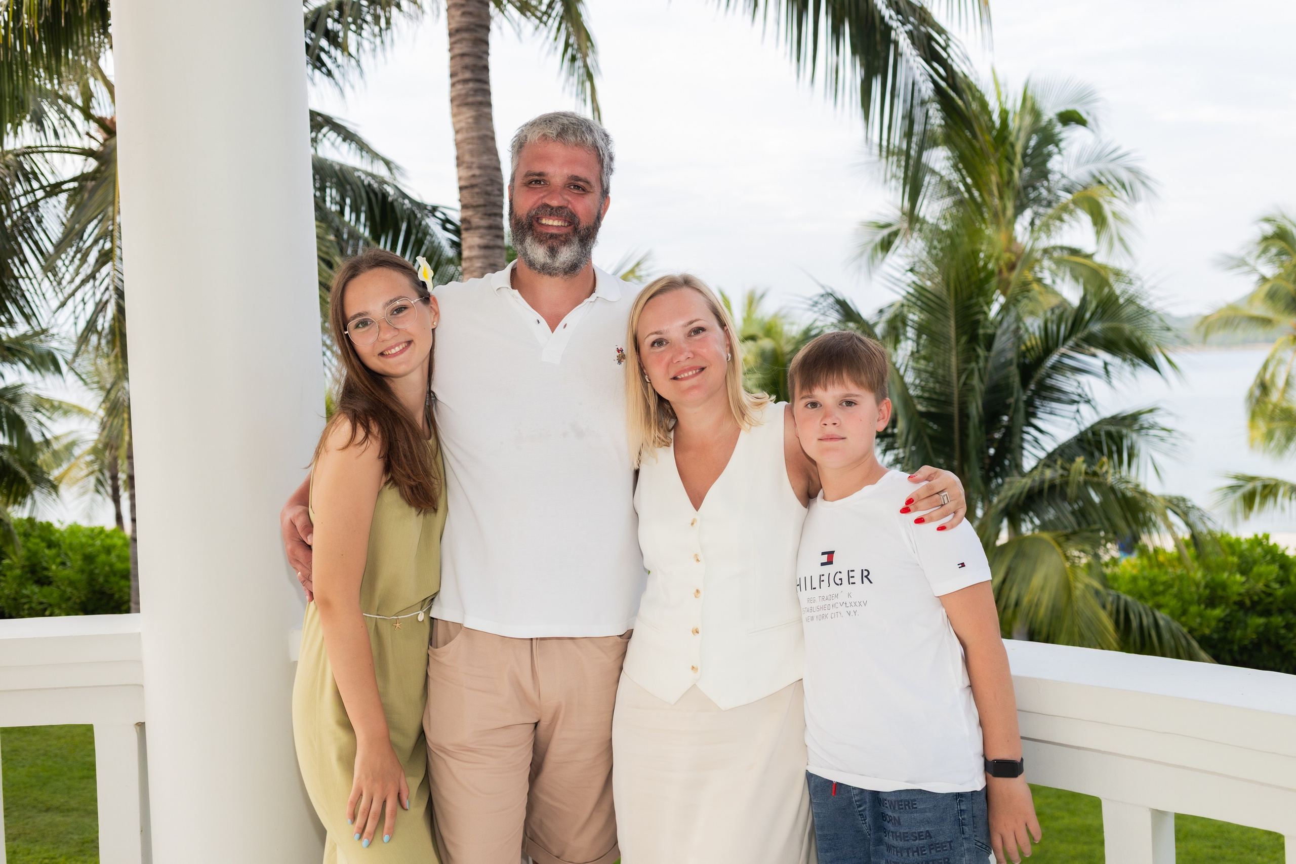 MARRIOTT. Family and Private Photoshoot in Nha Trang