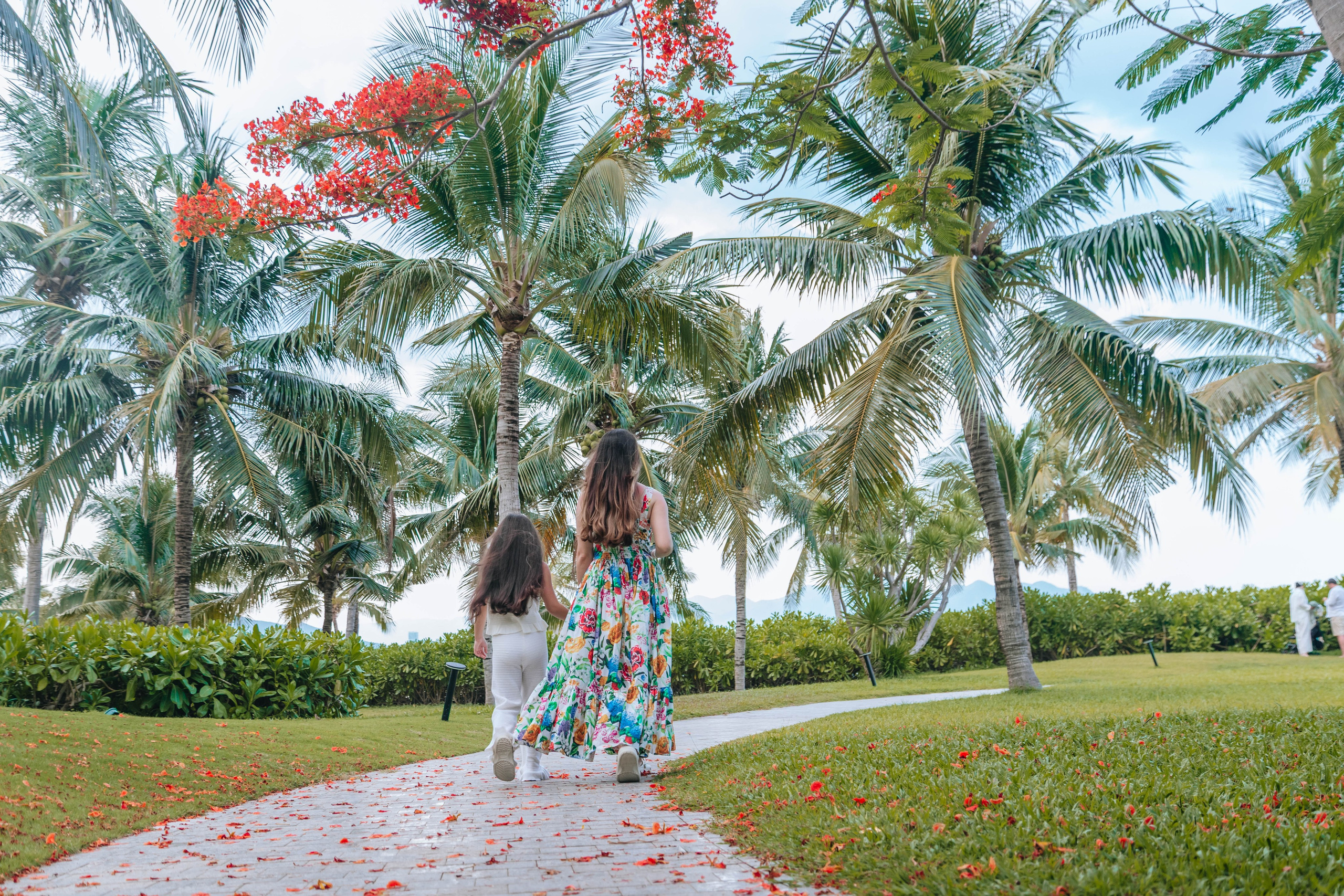 MARRIOTT. Family and Private Photoshoot in Nha Trang