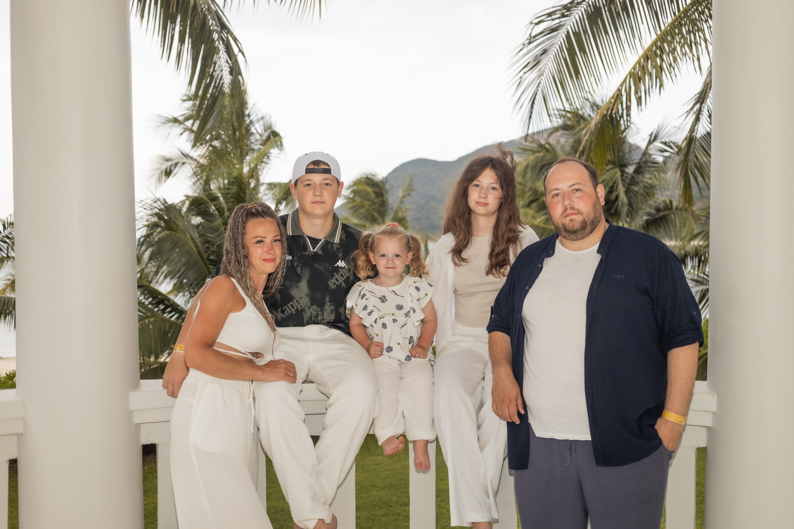 MARRIOTT. Family and Private Photoshoot in Nha Trang
