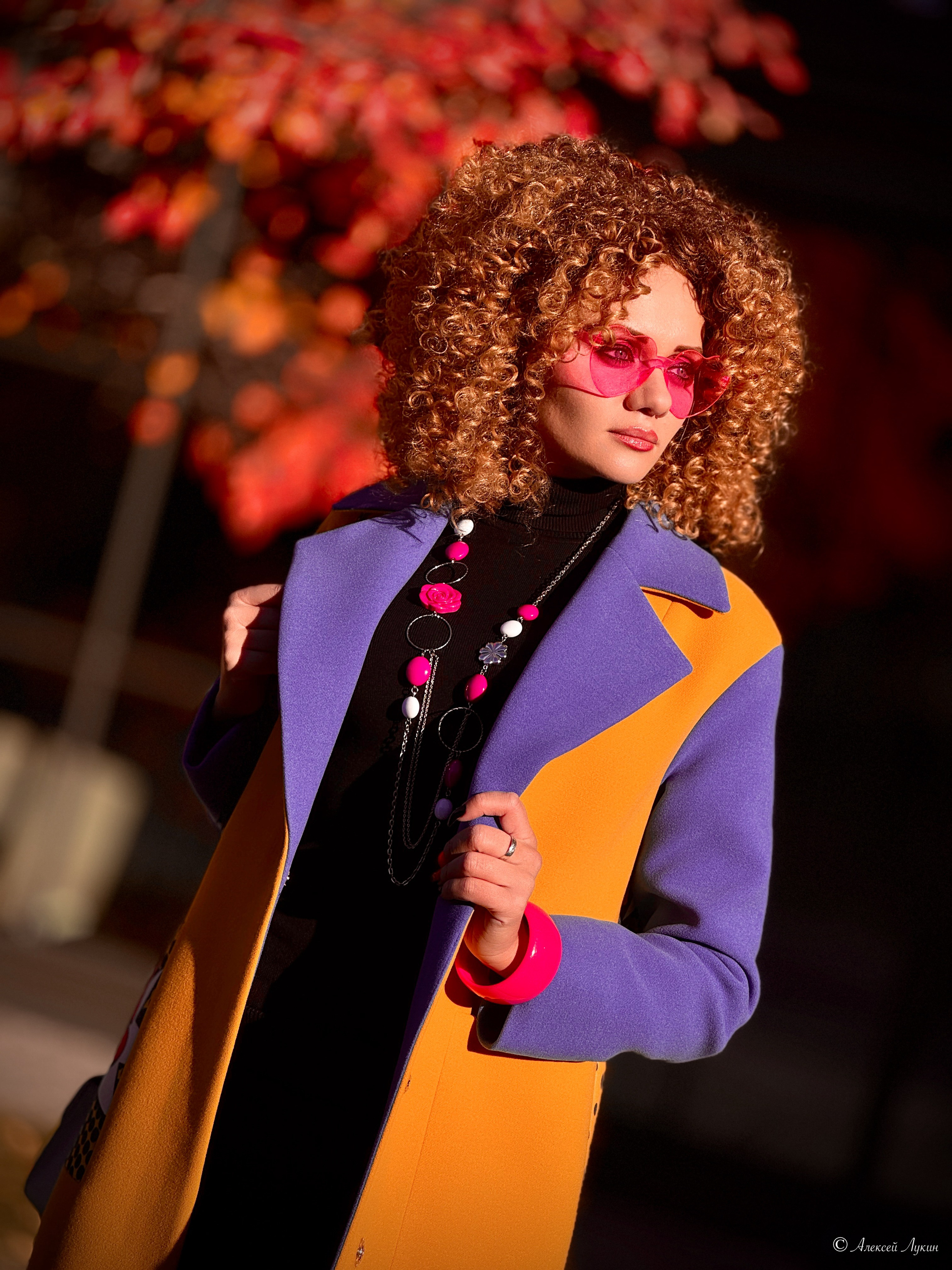 Фотосессия в студии, услуги и цены у профессионального портретного фотографа в СПб. Фотостудия, Портрет, Ню, Будуар, Детская фотосессия. Фотограф Алексей Лукин. Профессиональная фотосъёмка в Санкт-Петербурге. Обработка и Ретушь фотографий