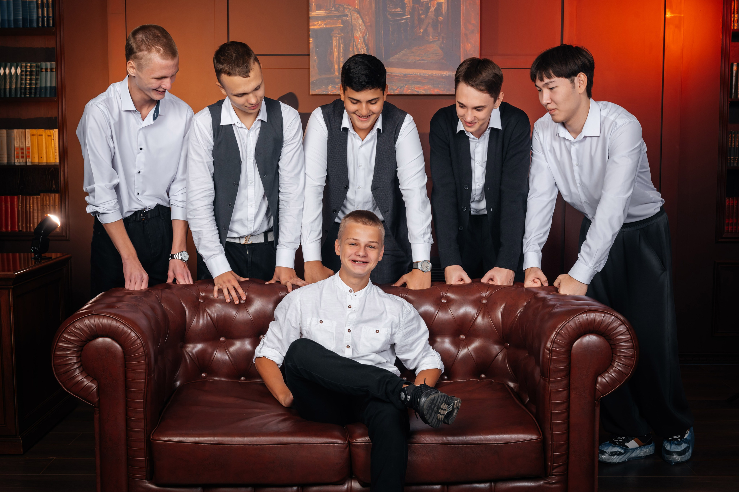 Старшие классы. Современные выпускные альбомы в Новосибирске