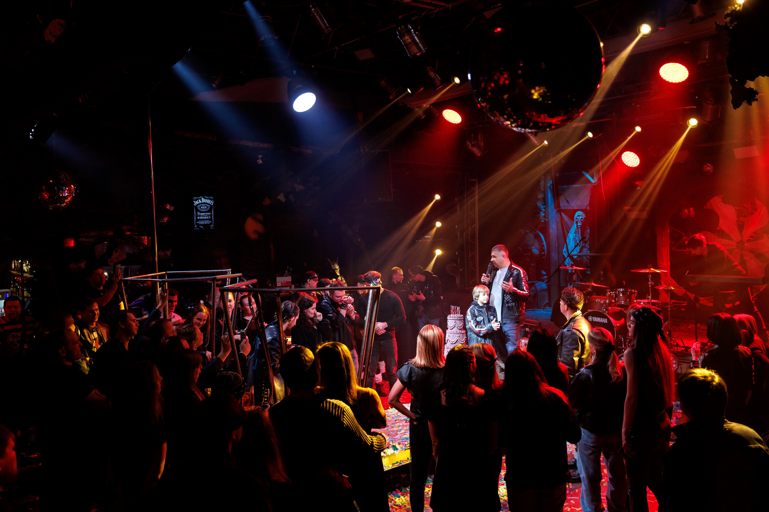 Юбилей в Sexton