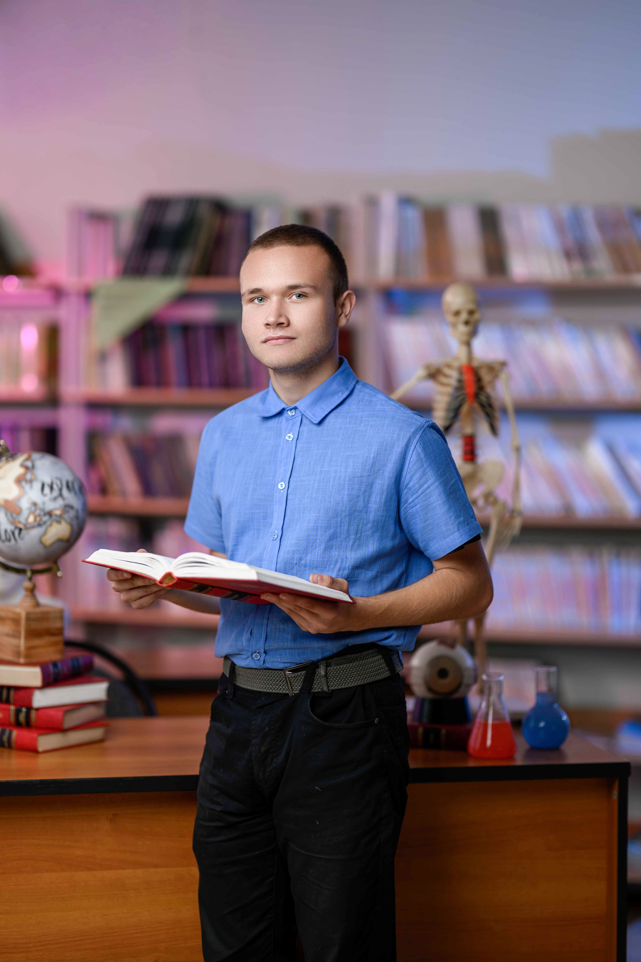 9 класс библиотека. Свадебный фотограф Белгород Валуйки Старый Оскол Воронеж