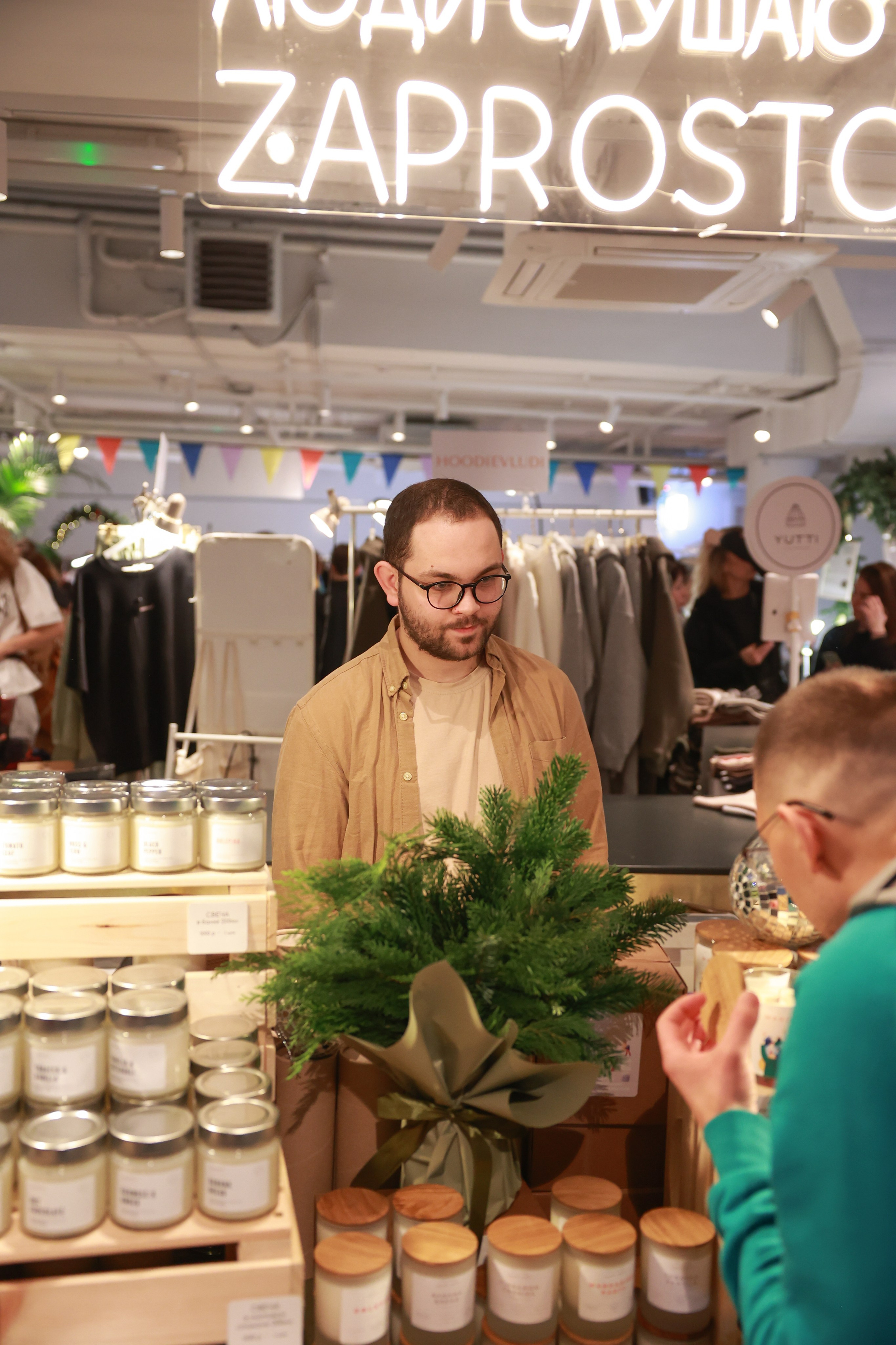 23–24 декабря 2023 в «Три вокзала. Депо» / День 1. Фотоотчеты «Ламбада-маркета»