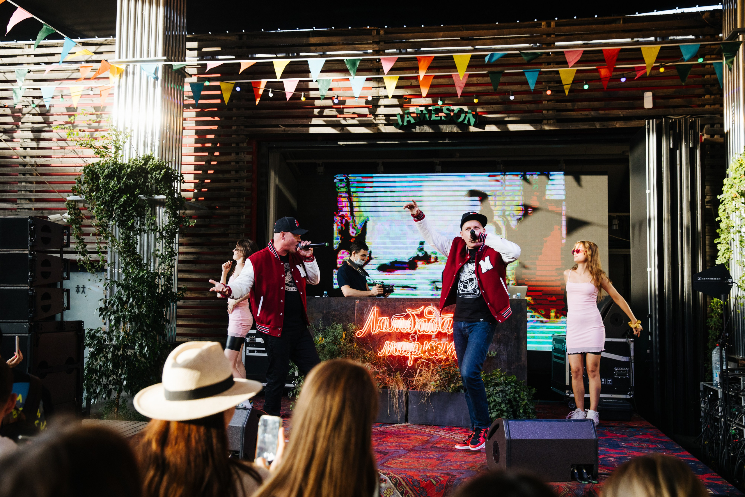 14–15 августа 2021 в «Стрелке». Фотоотчеты «Ламбада-маркета»