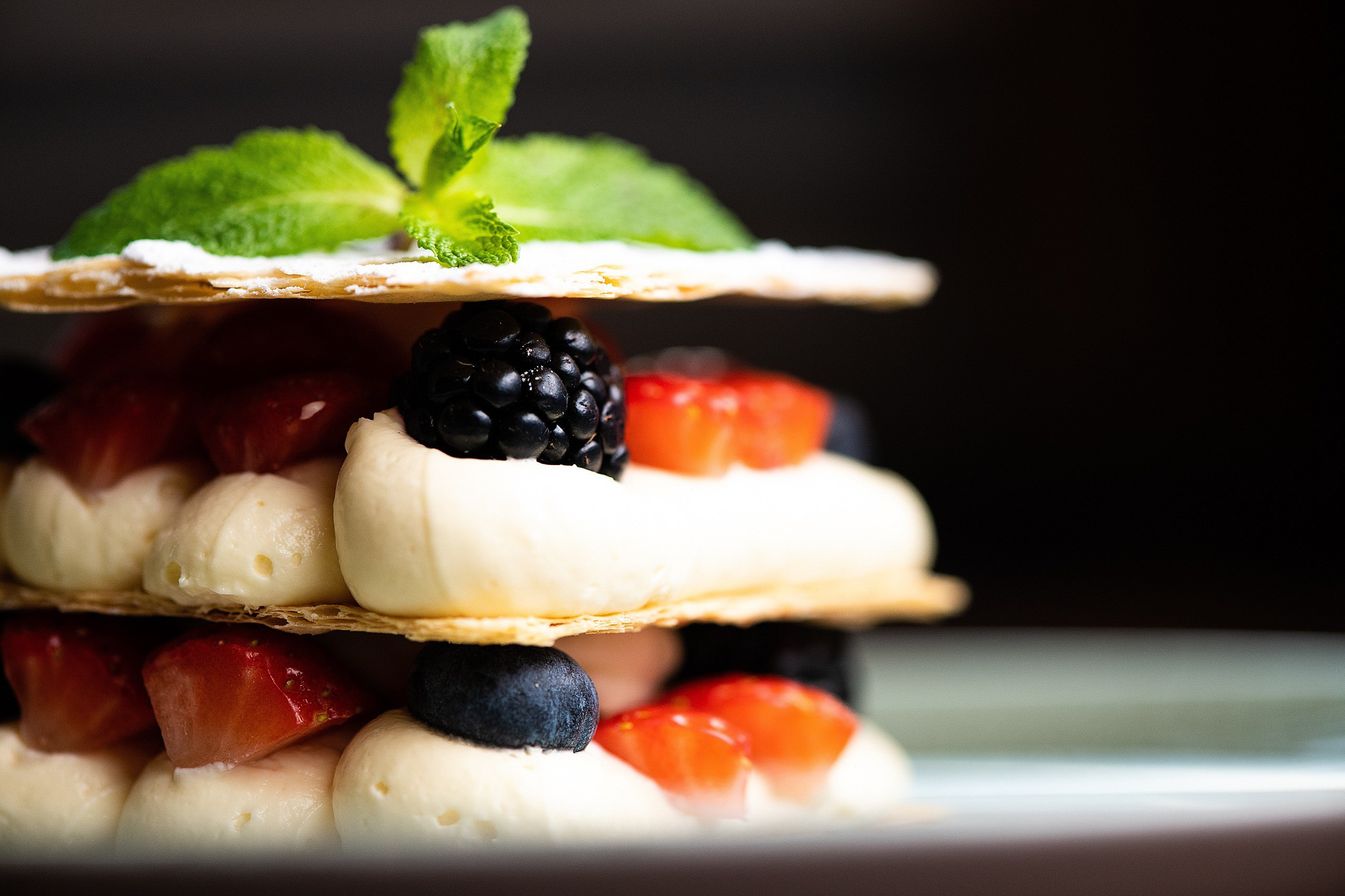 Веранда у дачи. Murad Kamazov