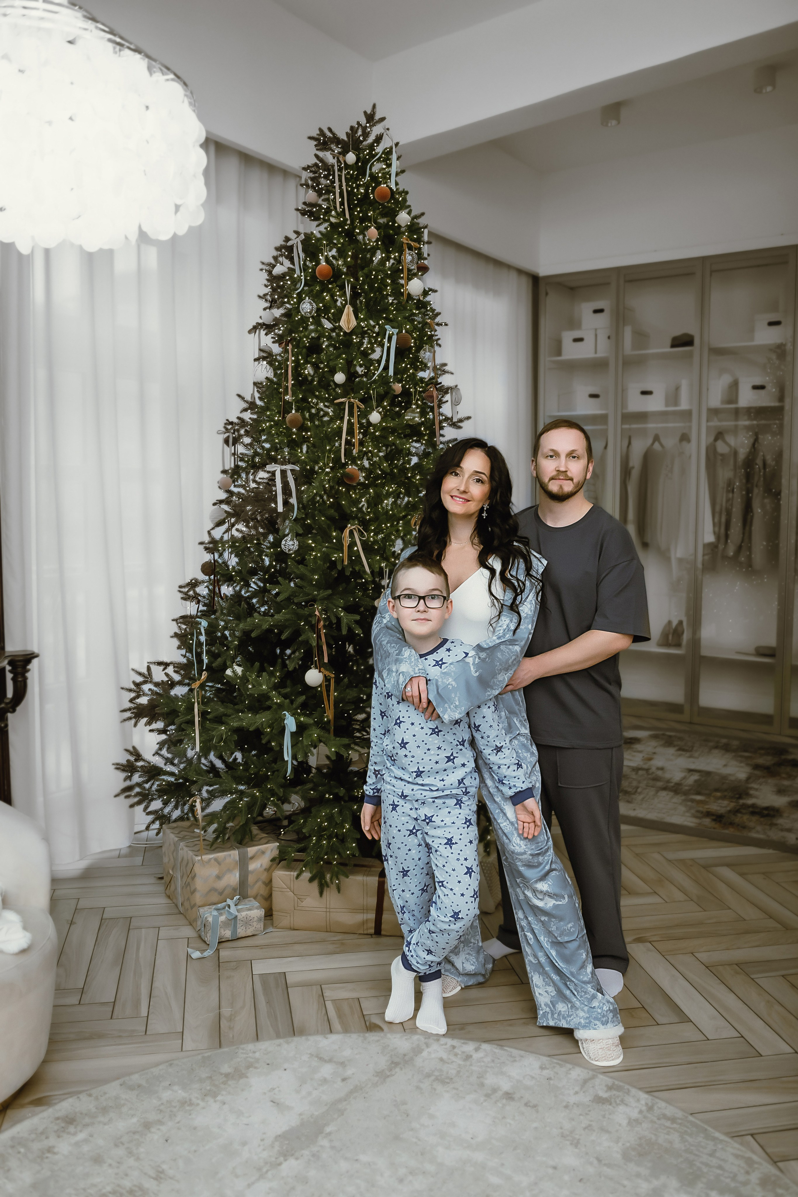 Семейная фотосессия для 6 человек. КОНТЕНТ | БРЕНД фотограф Санкт-Петербург — Жанна Олтаржевская