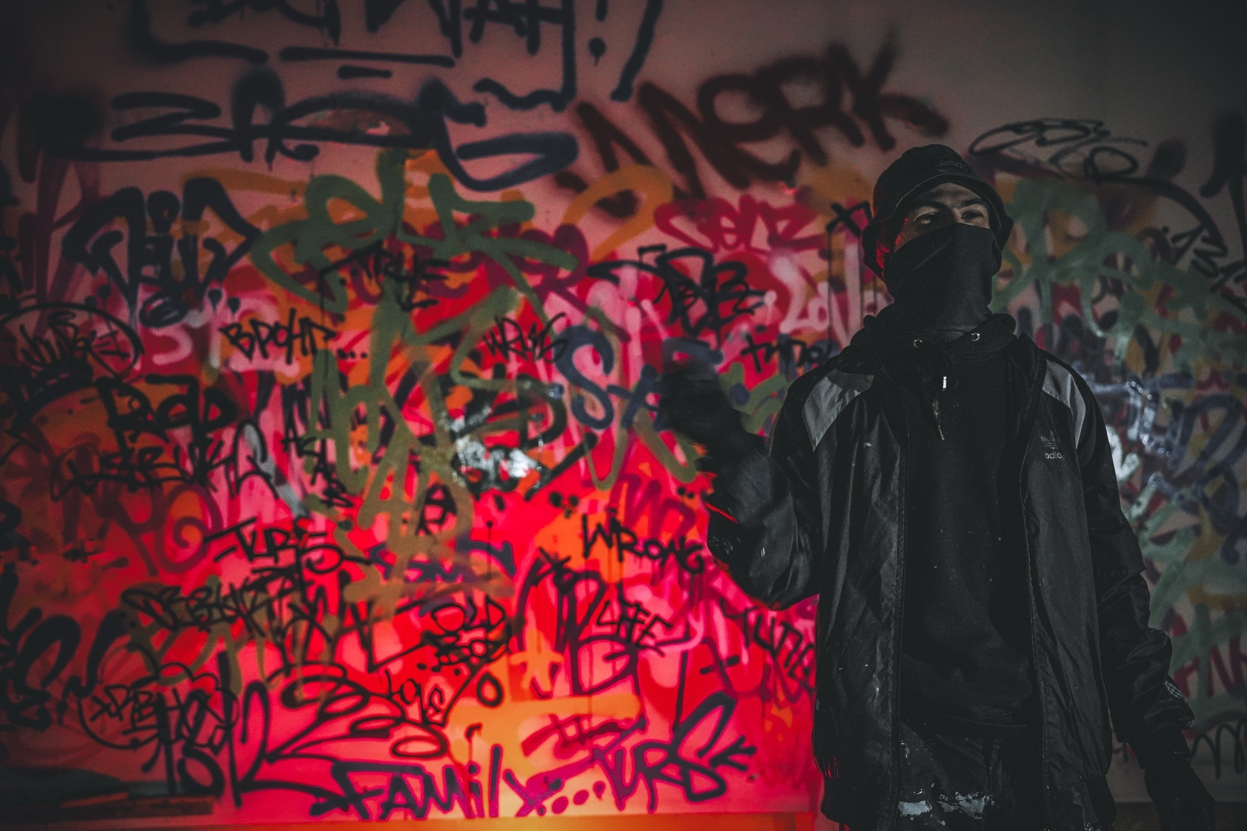 Театр ненависти. S8C портретный, уличный и арт фотограф, в Саратовской области и г. Балаково