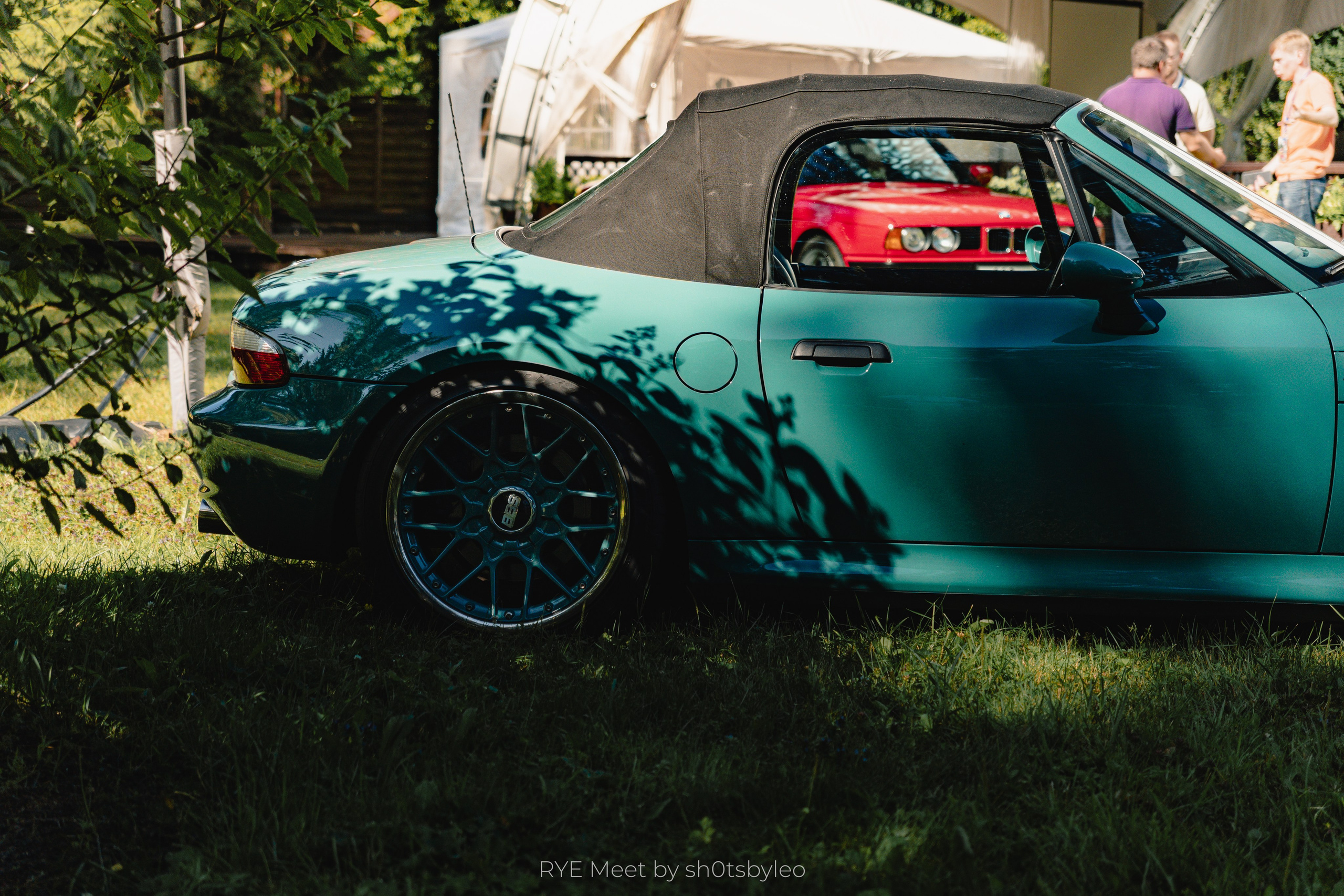 Масштабный летний фестиваль RYE Meet — встреча клуба любителей автомобилей старше 25-лет. Автомобильный фотограф Антон Цырулев