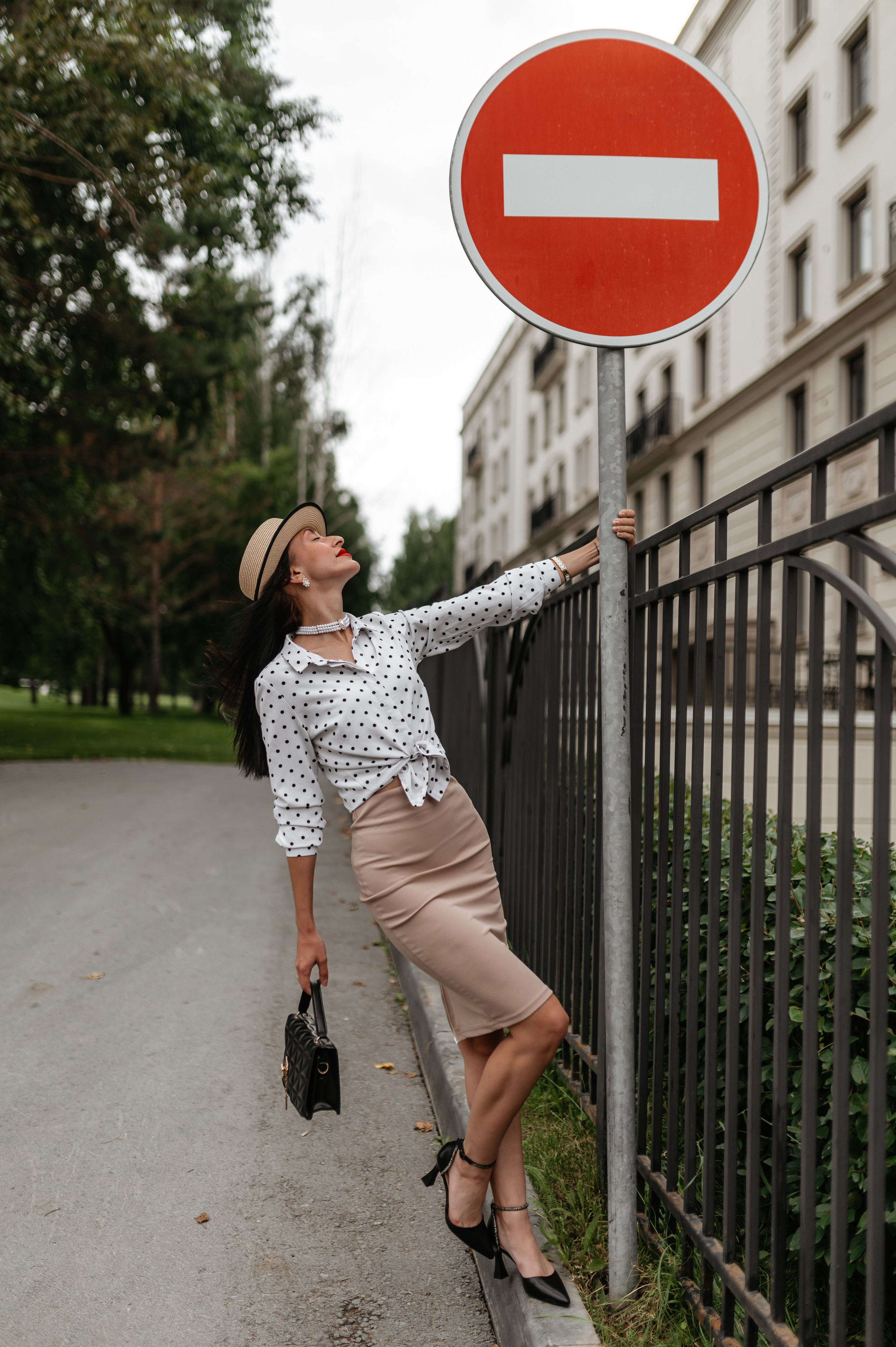 В стиле old many. Главная