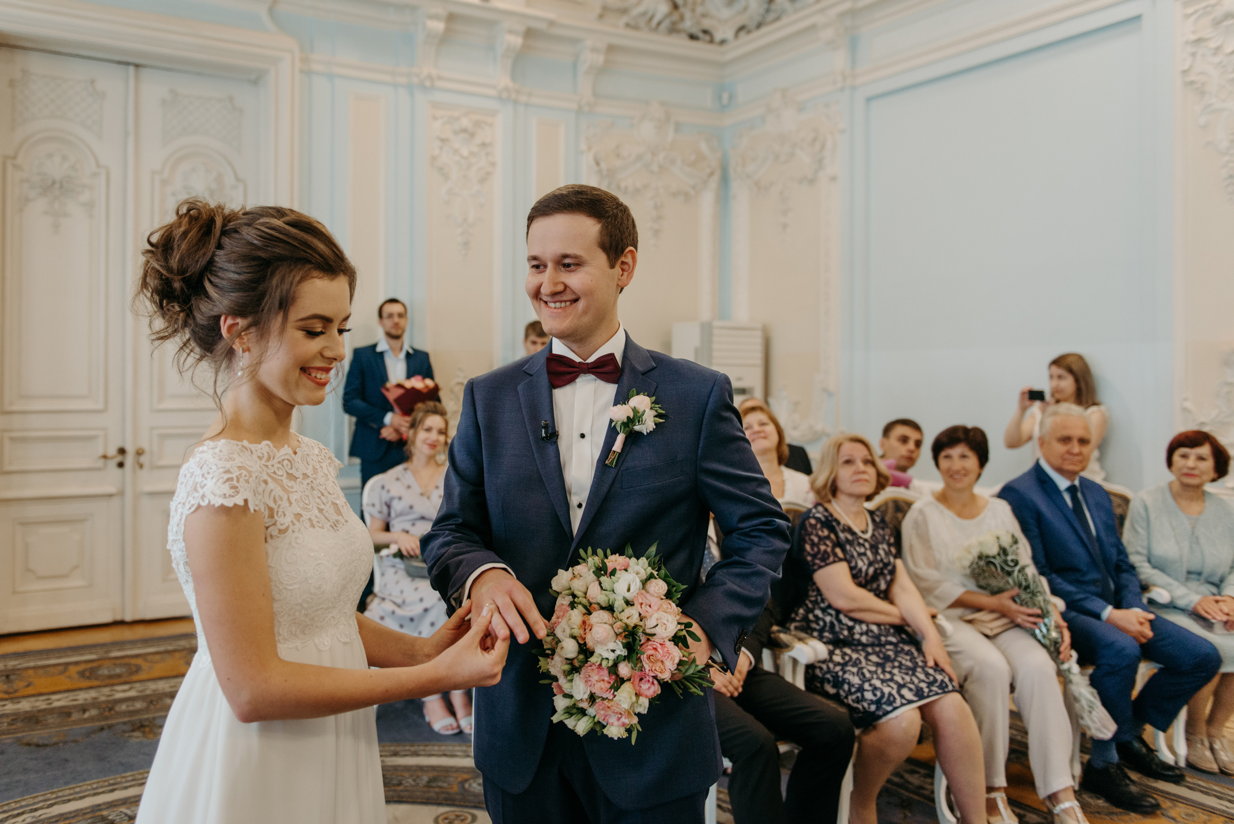 Летняя свадьба в отеле Введенский. Свадебный фотограф в Санкт-Петербурге Венера Ахметова