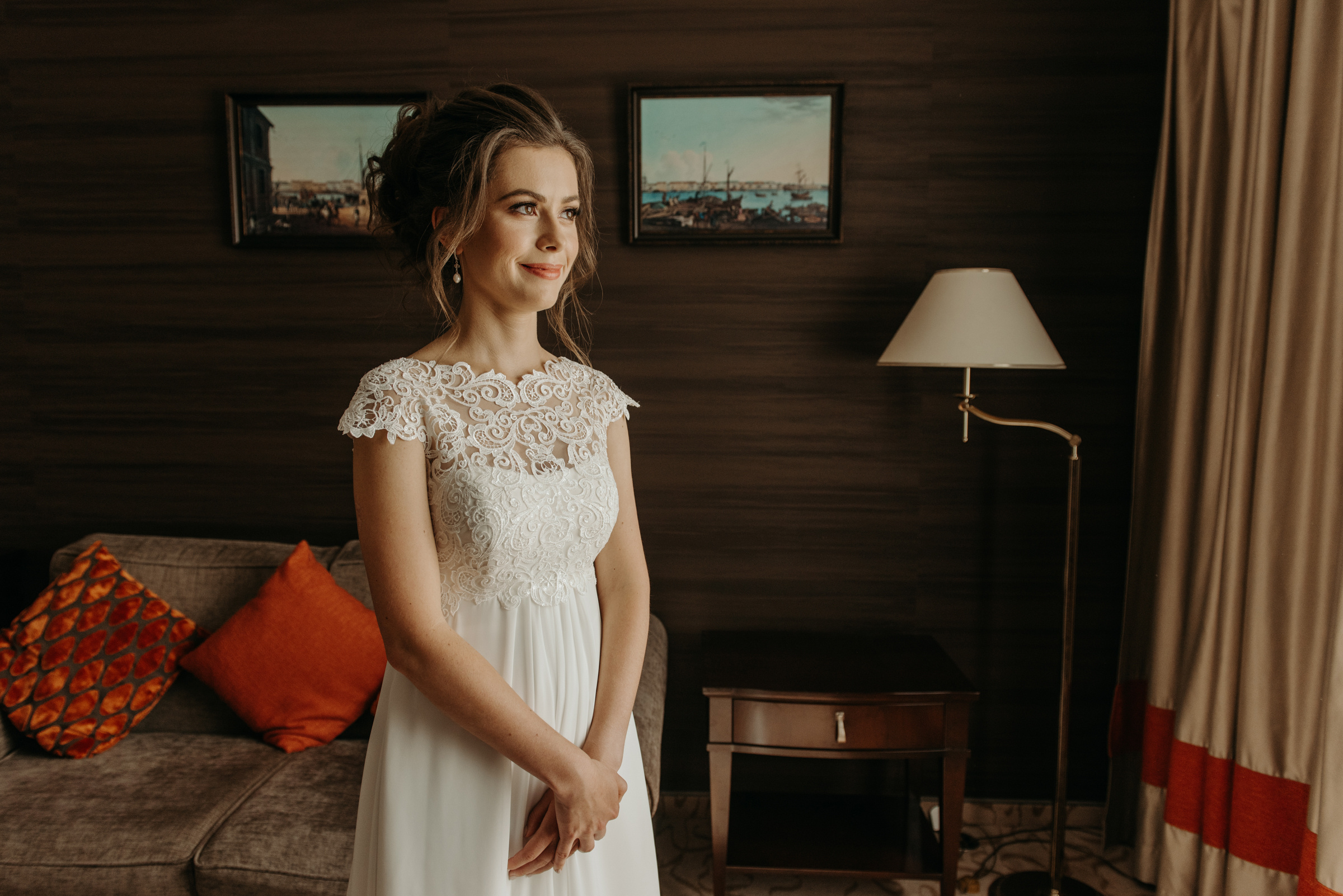 Летняя свадьба в отеле Введенский. Свадебный фотограф в Санкт-Петербурге Венера Ахметова