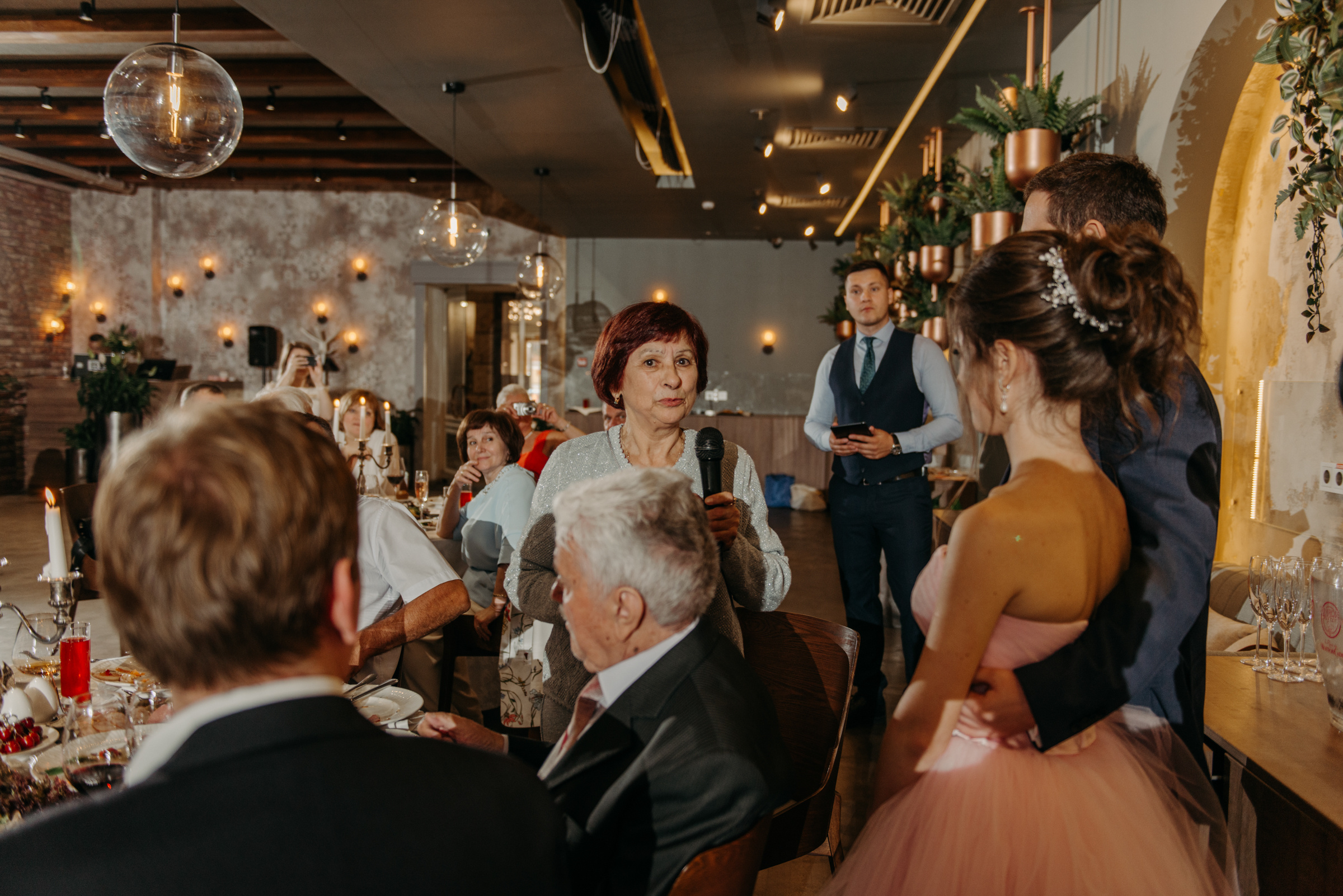 Летняя свадьба в отеле Введенский. Свадебный фотограф в Санкт-Петербурге Венера Ахметова