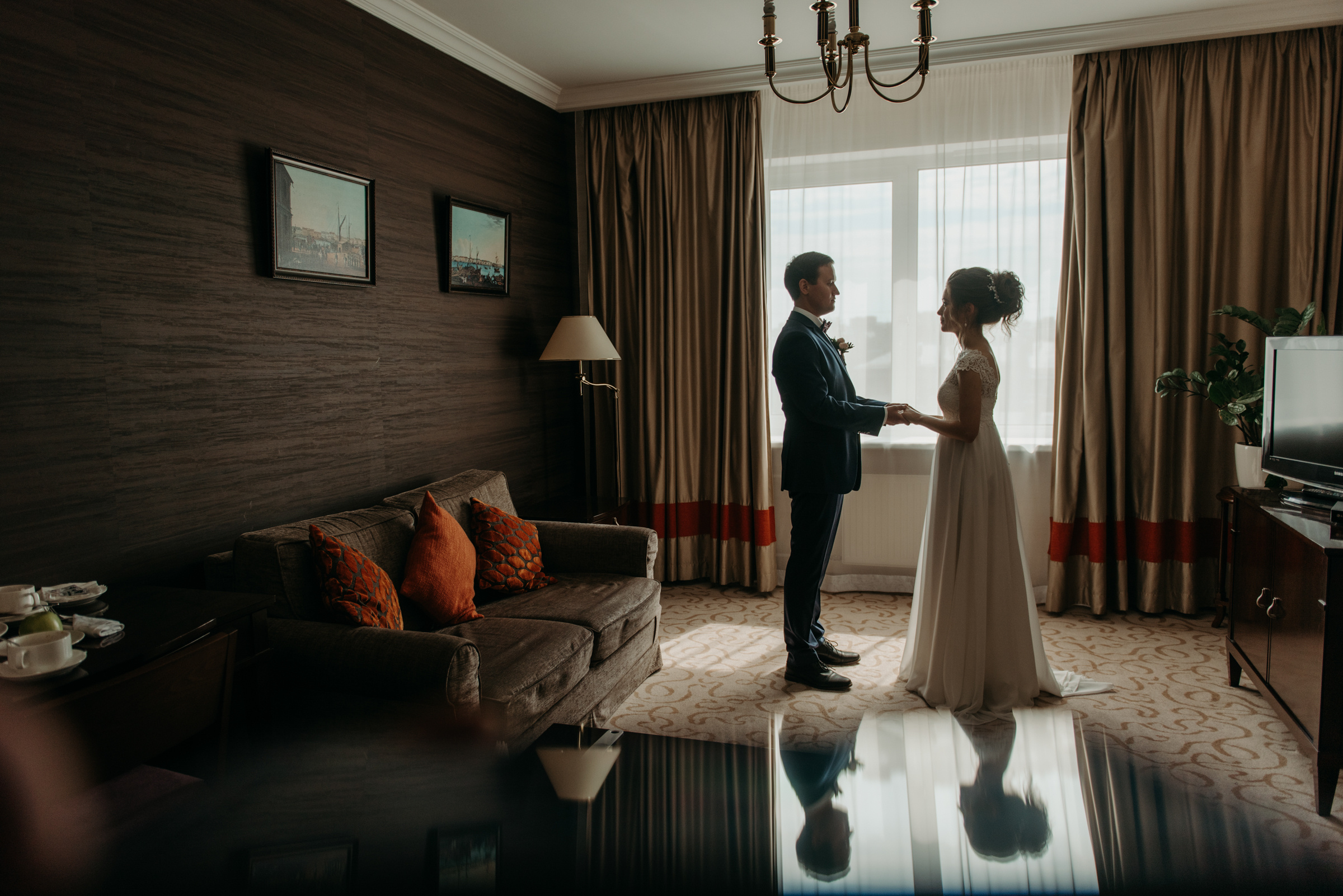 Летняя свадьба в отеле Введенский. Свадебный фотограф в Санкт-Петербурге Венера Ахметова