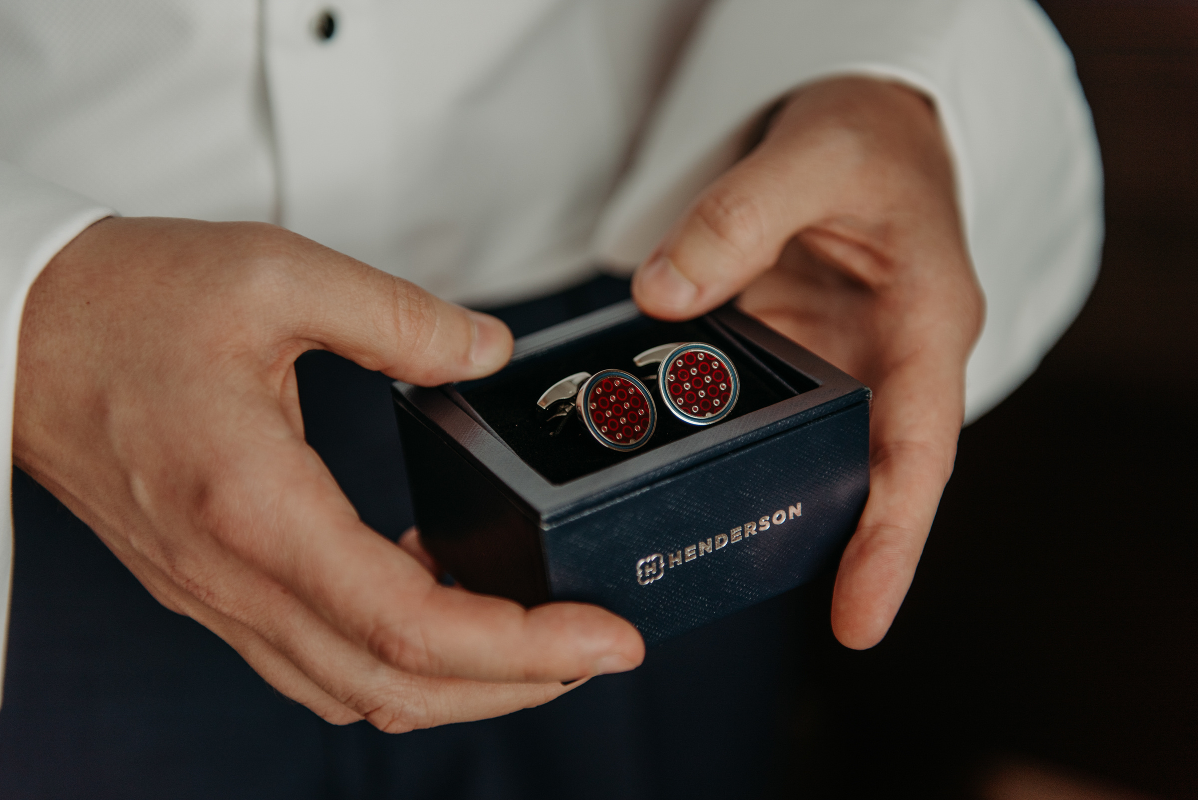 Летняя свадьба в отеле Введенский. Свадебный фотограф в Санкт-Петербурге Венера Ахметова