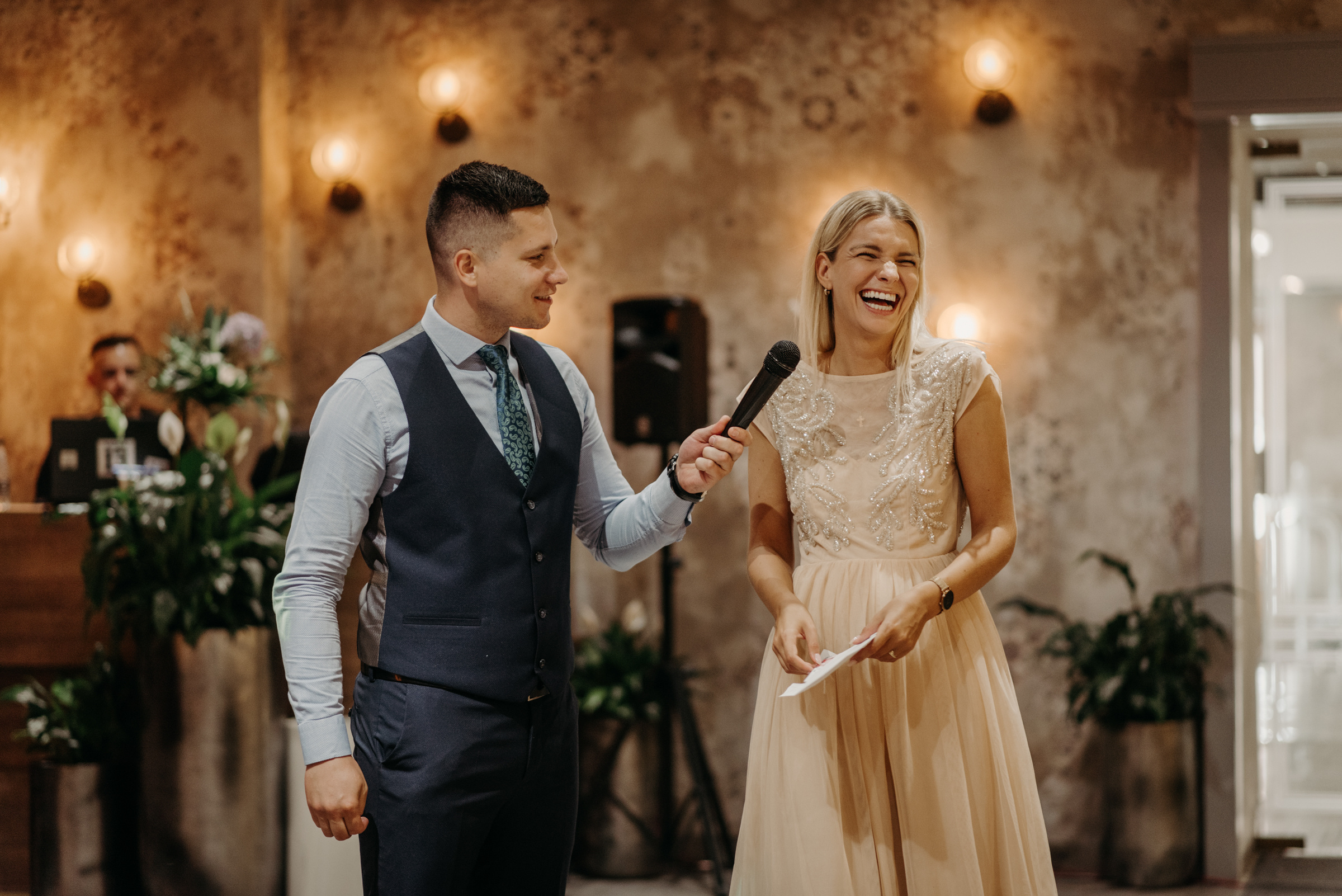 Летняя свадьба в отеле Введенский. Свадебный фотограф в Санкт-Петербурге Венера Ахметова