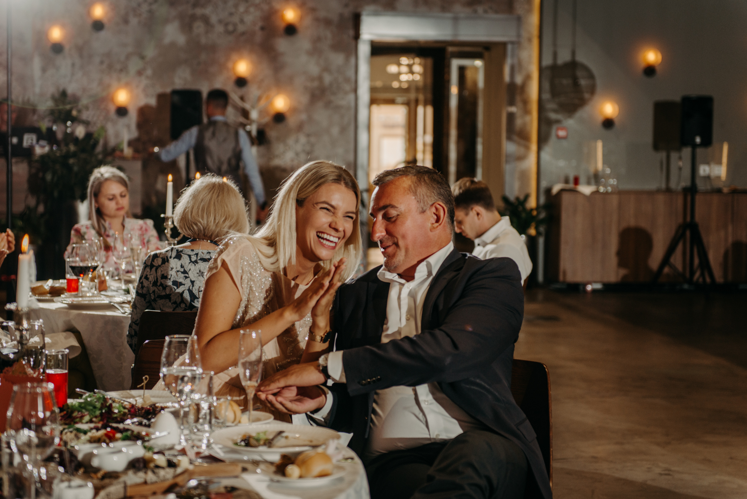 Летняя свадьба в отеле Введенский. Свадебный фотограф в Санкт-Петербурге Венера Ахметова