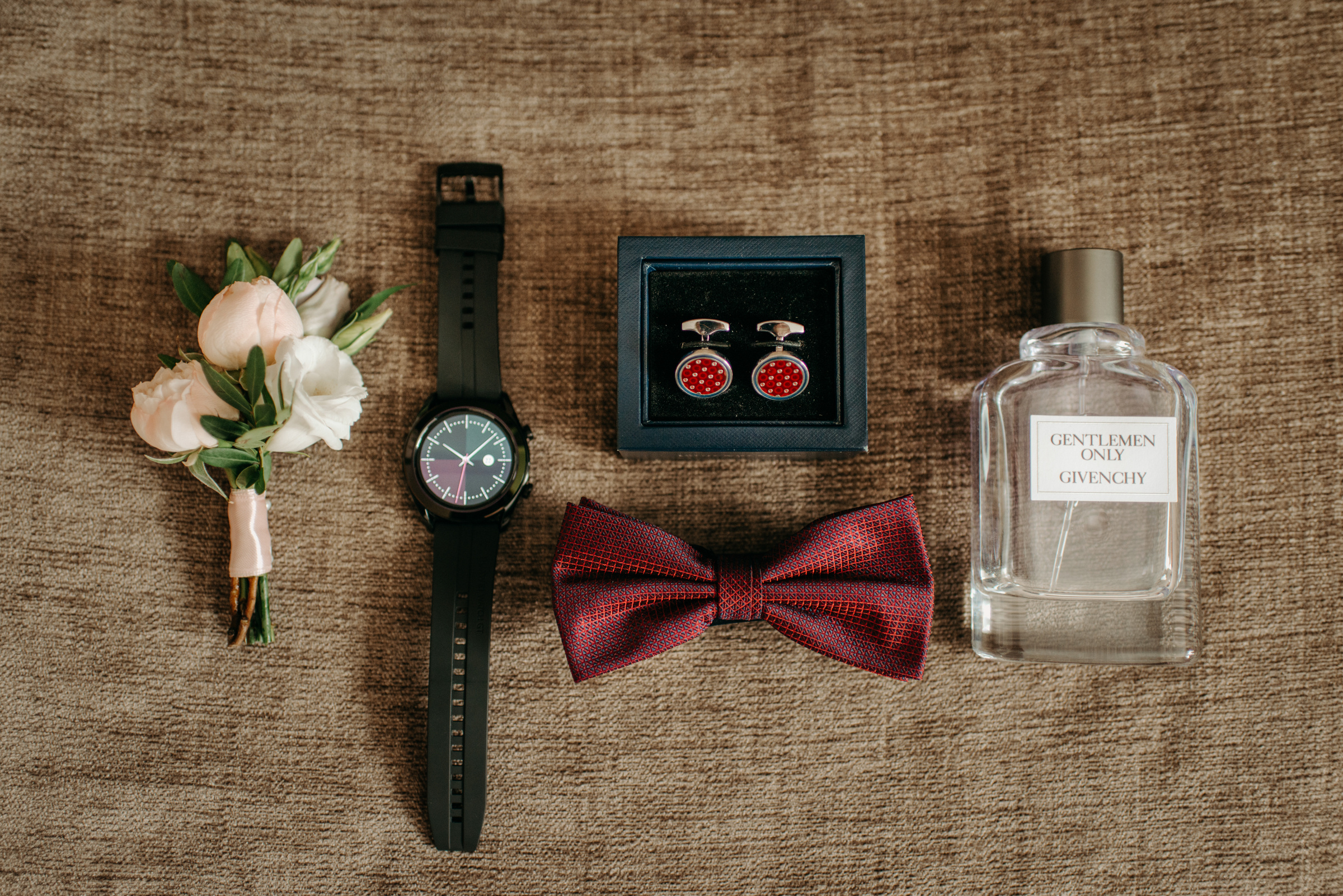 Летняя свадьба в отеле Введенский. Свадебный фотограф в Санкт-Петербурге Венера Ахметова