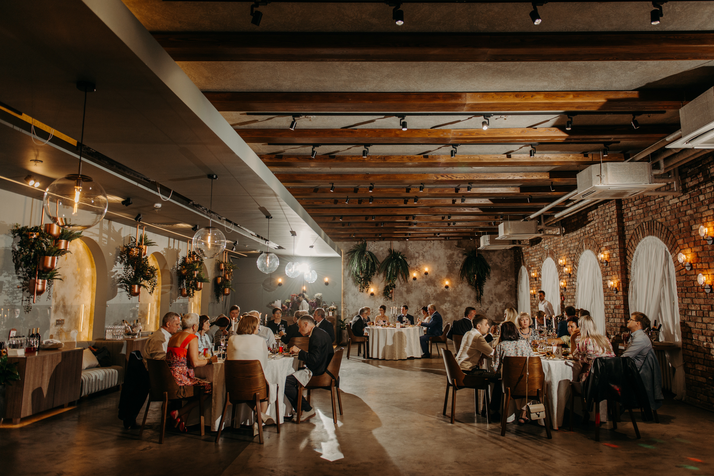 Летняя свадьба в отеле Введенский. Свадебный фотограф в Санкт-Петербурге Венера Ахметова