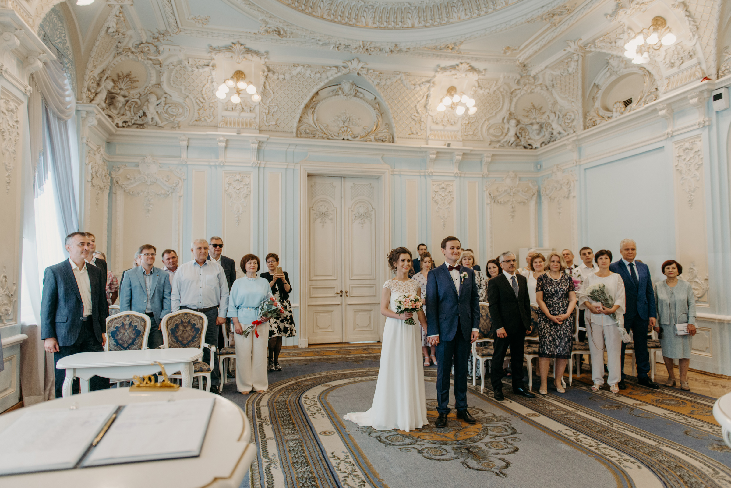 Летняя свадьба в отеле Введенский. Свадебный фотограф в Санкт-Петербурге Венера Ахметова