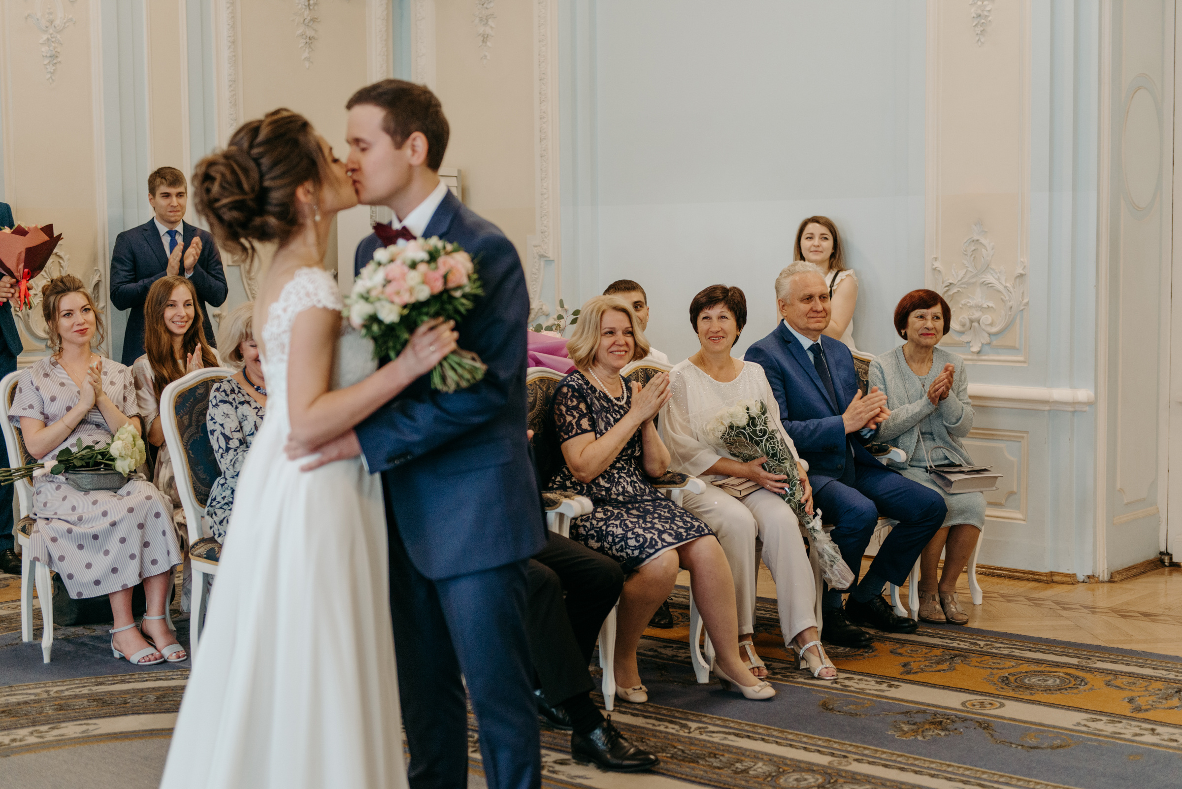 Летняя свадьба в отеле Введенский. Свадебный фотограф в Санкт-Петербурге Венера Ахметова
