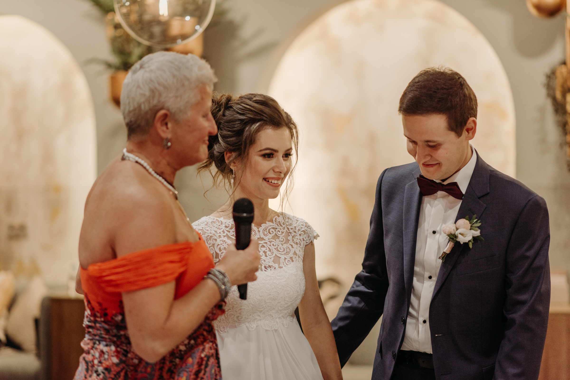 Летняя свадьба в отеле Введенский. Свадебный фотограф в Санкт-Петербурге Венера Ахметова