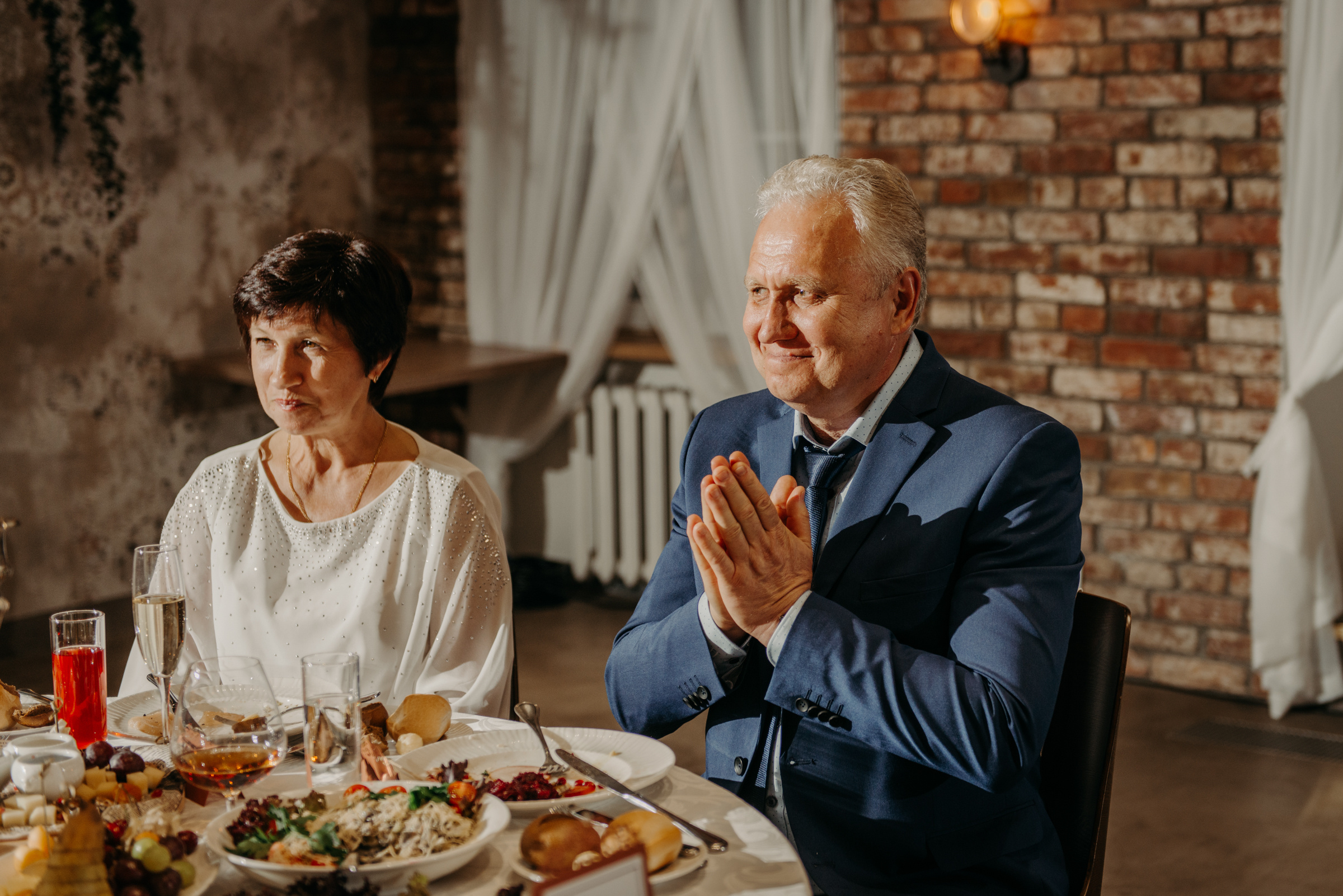 Летняя свадьба в отеле Введенский. Свадебный фотограф в Санкт-Петербурге Венера Ахметова