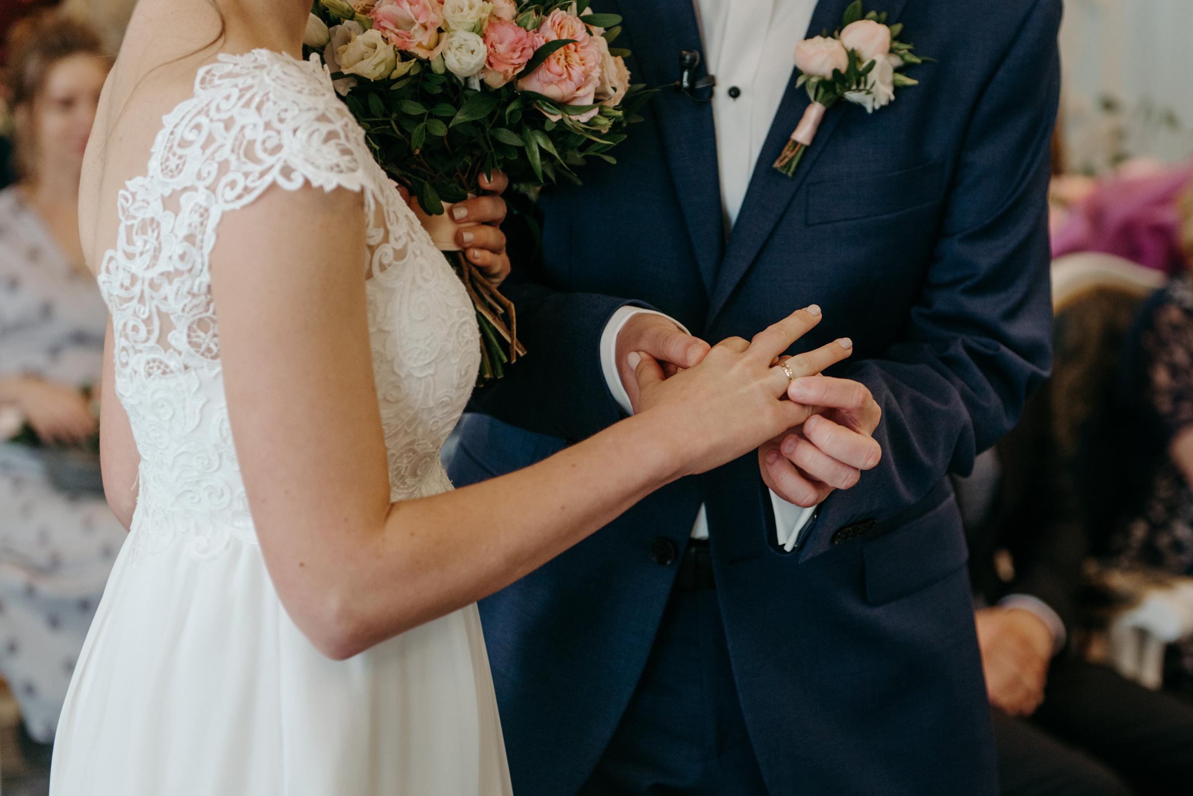 Летняя свадьба в отеле Введенский. Свадебный фотограф в Санкт-Петербурге Венера Ахметова
