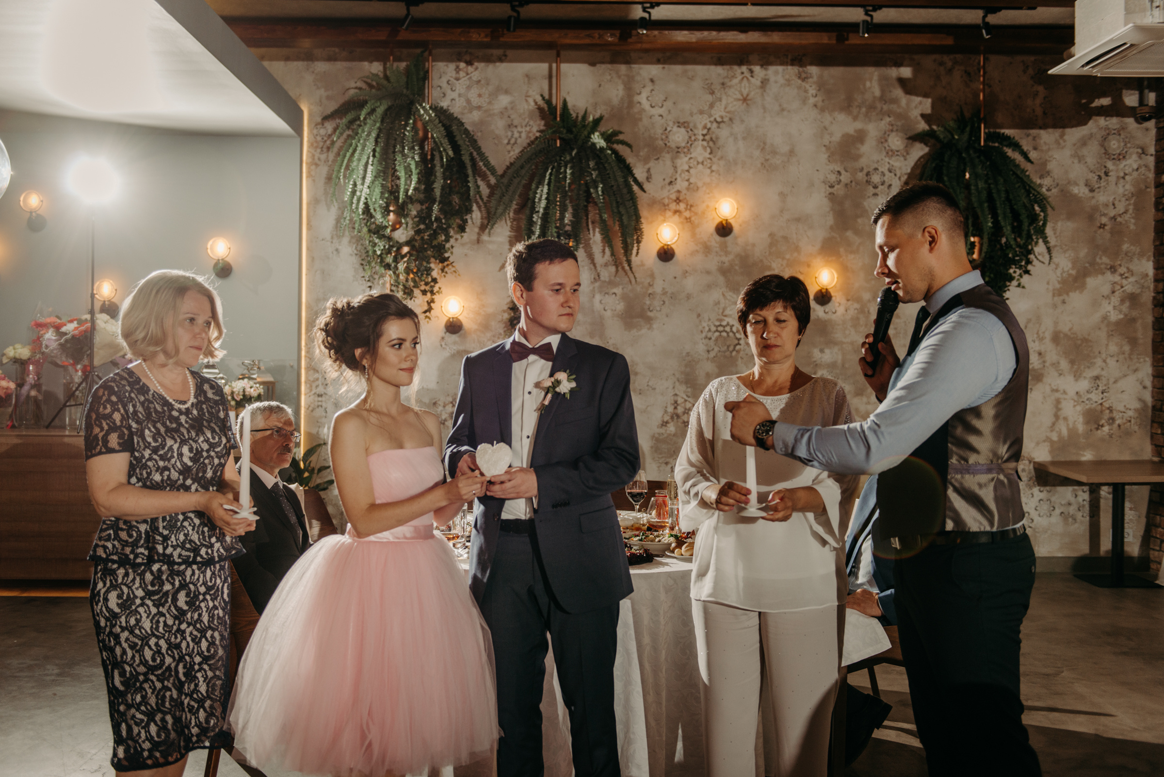 Летняя свадьба в отеле Введенский. Свадебный фотограф в Санкт-Петербурге Венера Ахметова