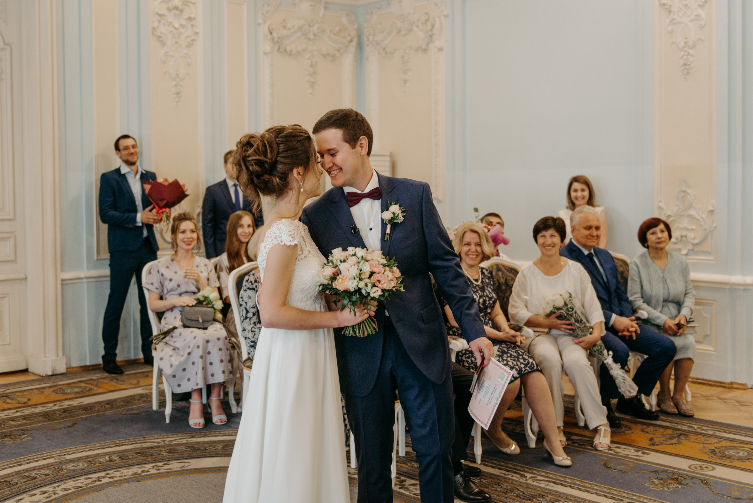 Летняя свадьба в отеле Введенский. Свадебный фотограф в Санкт-Петербурге Венера Ахметова