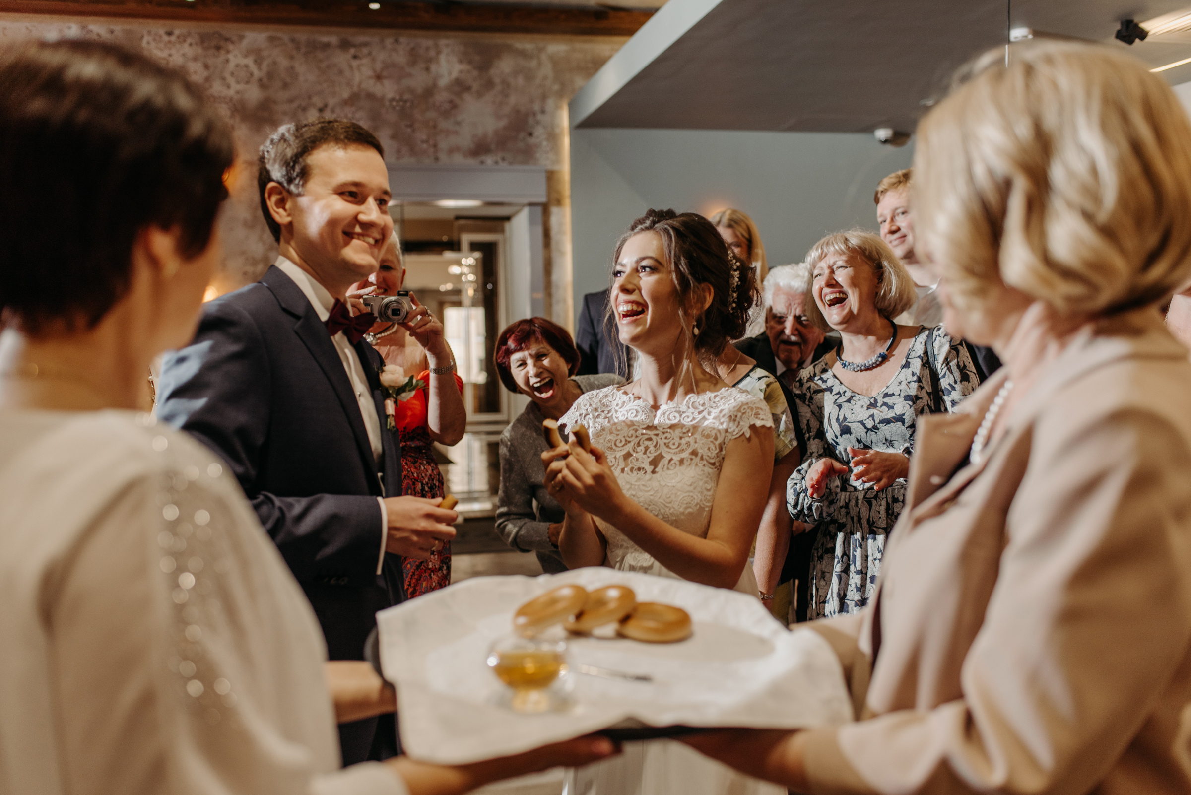 Летняя свадьба в отеле Введенский. Свадебный фотограф в Санкт-Петербурге Венера Ахметова
