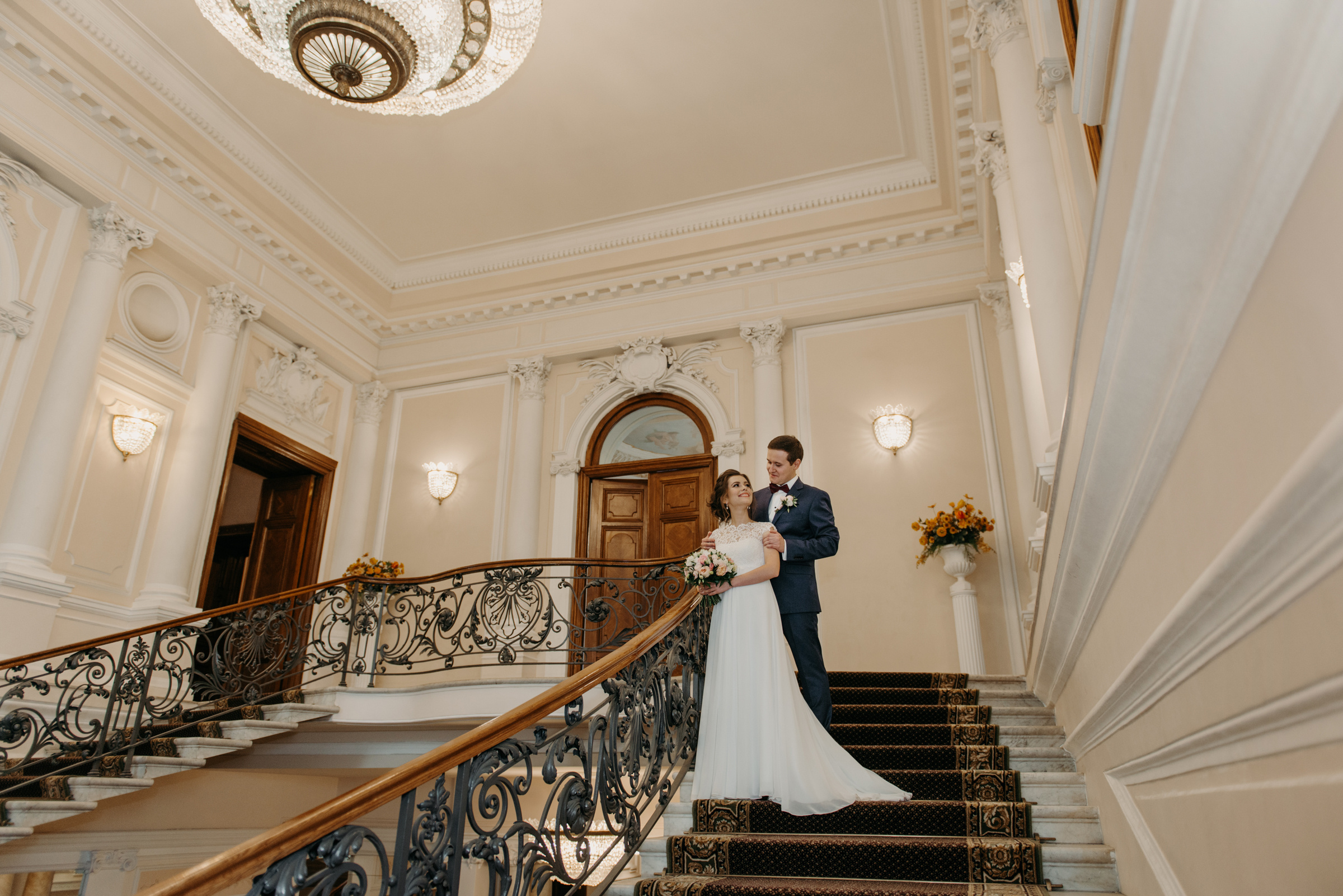 Летняя свадьба в отеле Введенский. Свадебный фотограф в Санкт-Петербурге Венера Ахметова