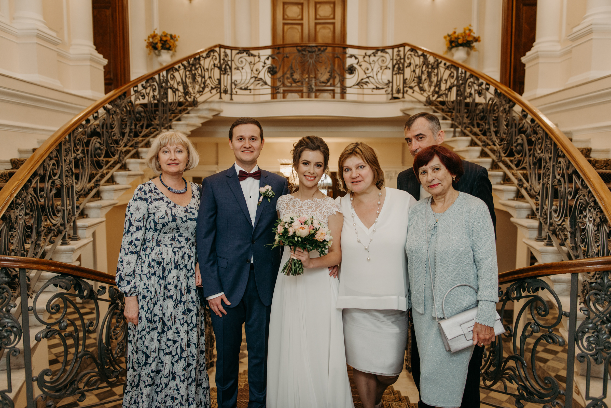 Летняя свадьба в отеле Введенский. Свадебный фотограф в Санкт-Петербурге Венера Ахметова