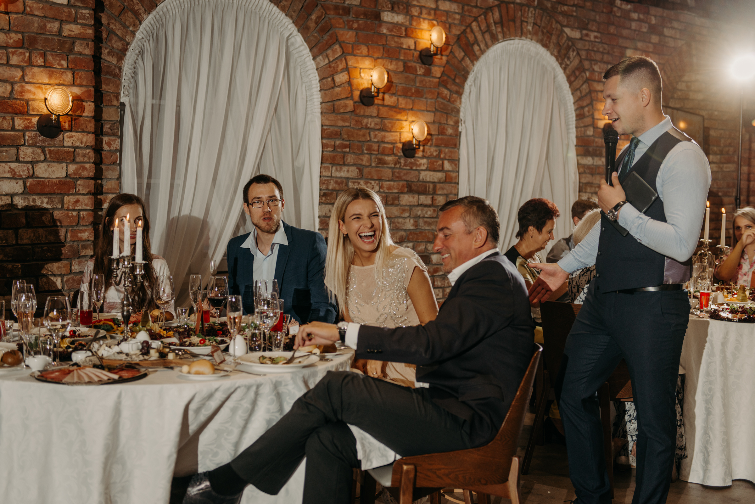 Летняя свадьба в отеле Введенский. Свадебный фотограф в Санкт-Петербурге Венера Ахметова