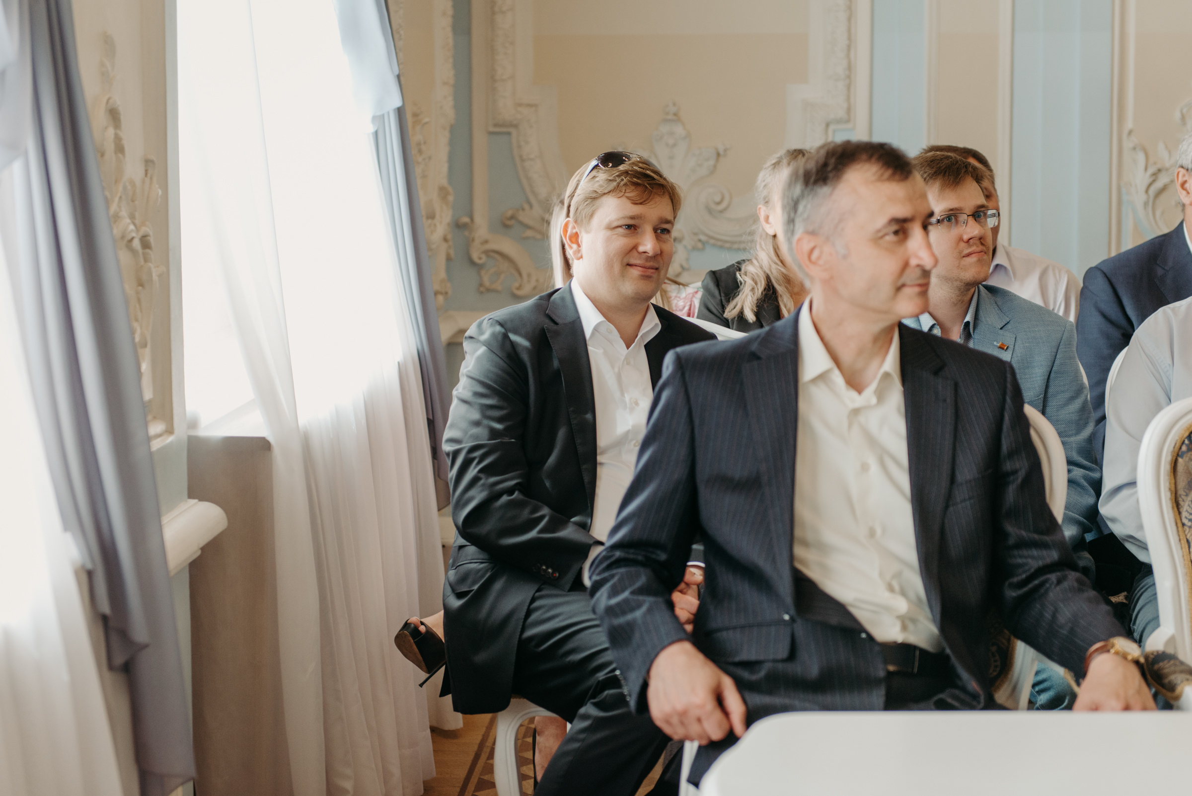 Летняя свадьба в отеле Введенский. Свадебный фотограф в Санкт-Петербурге Венера Ахметова