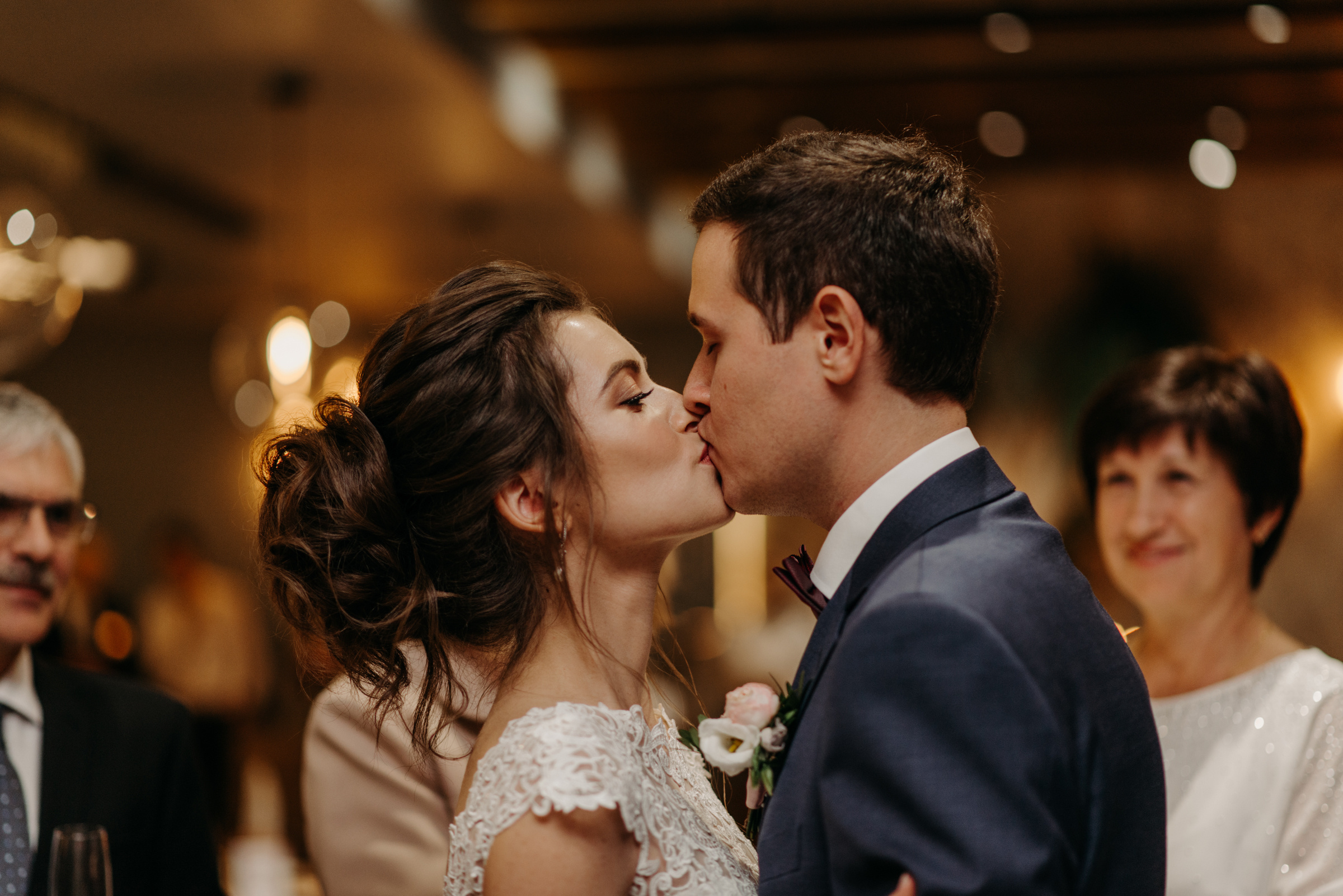 Летняя свадьба в отеле Введенский. Свадебный фотограф в Санкт-Петербурге Венера Ахметова