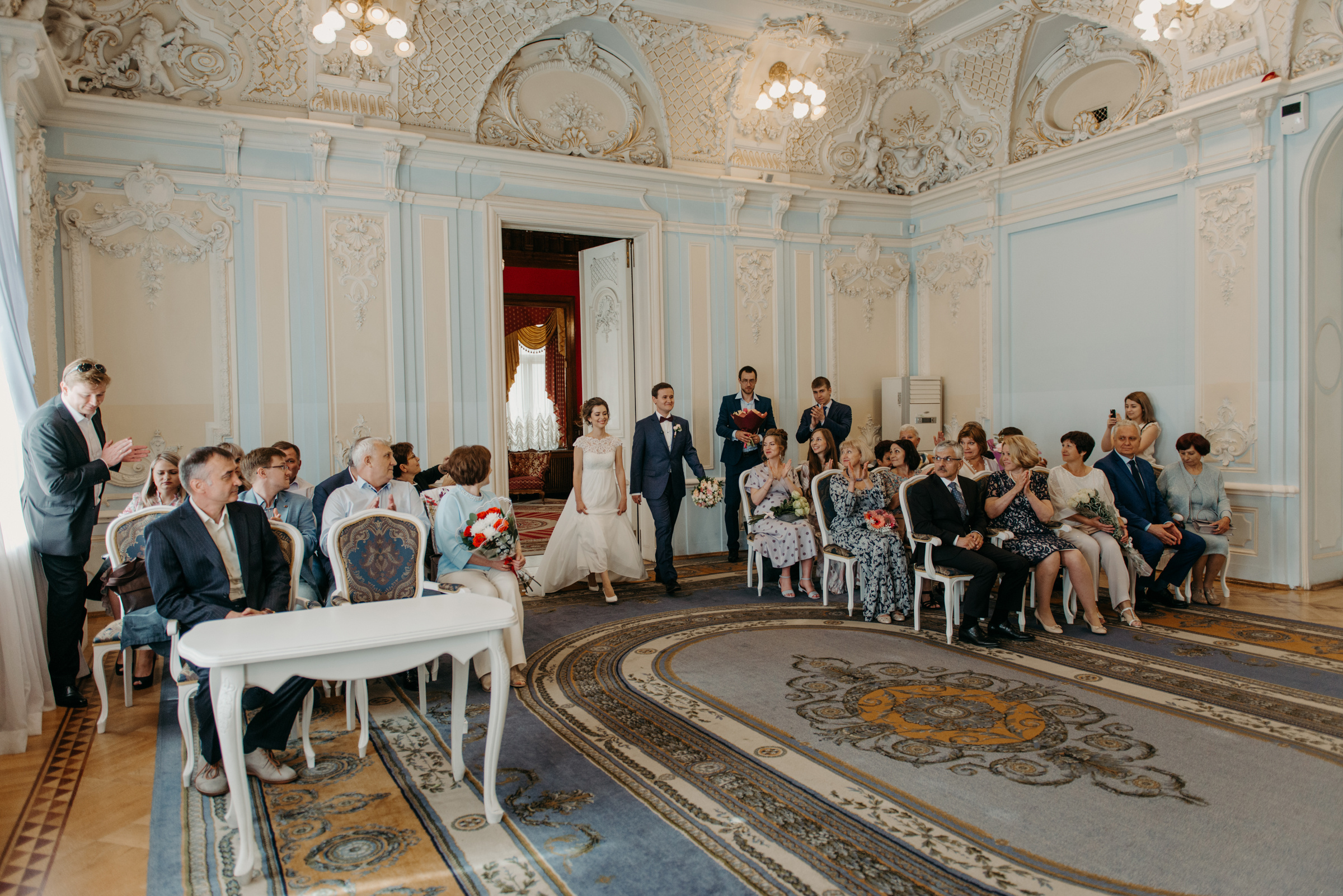 Летняя свадьба в отеле Введенский. Свадебный фотограф в Санкт-Петербурге Венера Ахметова