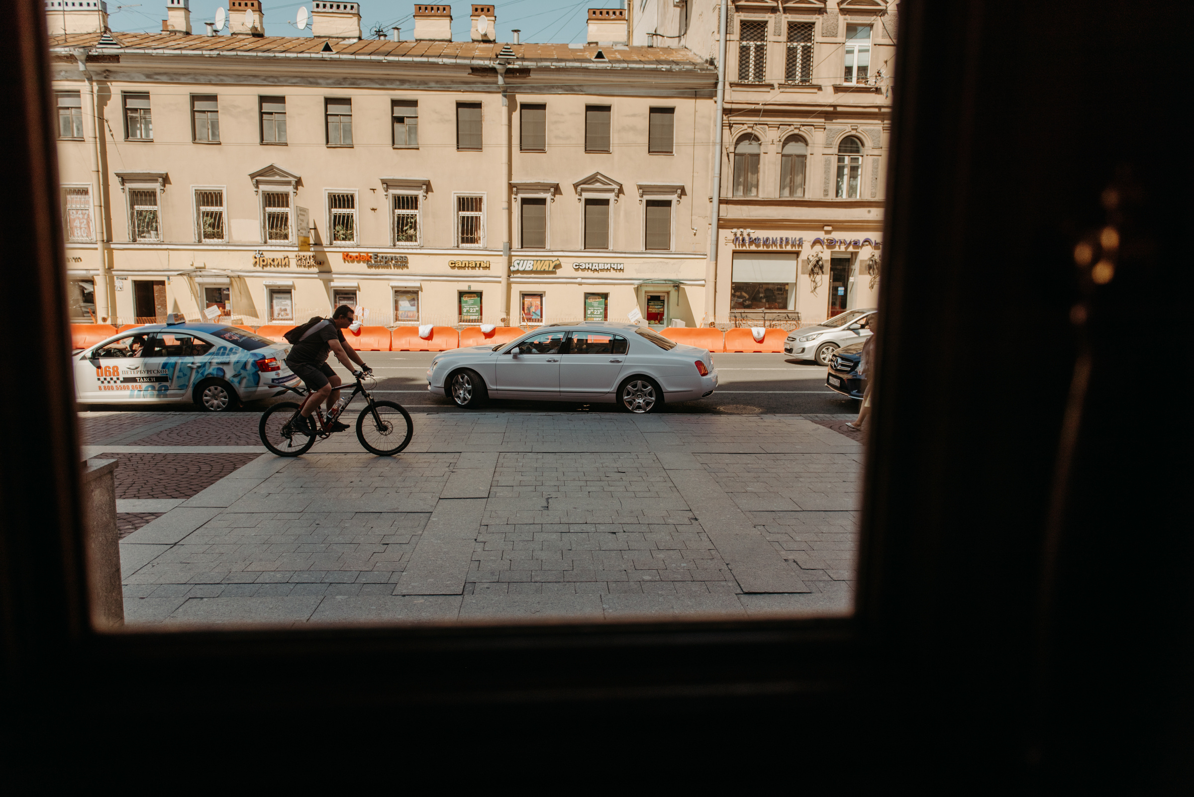 Летняя свадьба в отеле Введенский. Свадебный фотограф в Санкт-Петербурге Венера Ахметова