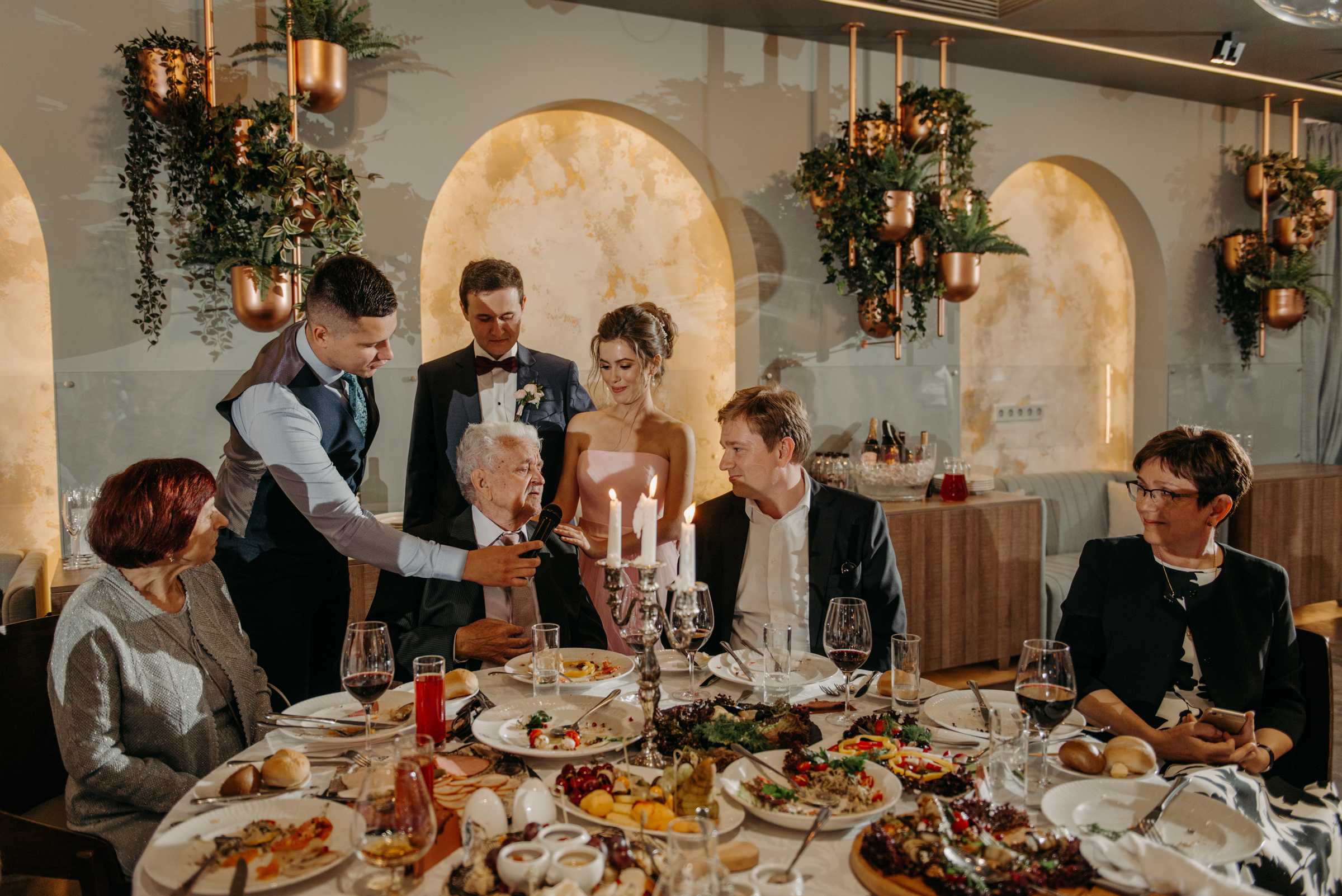 Летняя свадьба в отеле Введенский. Свадебный фотограф в Санкт-Петербурге Венера Ахметова