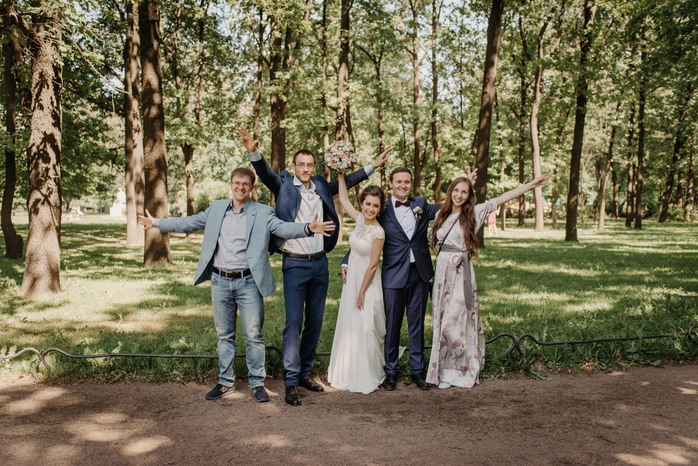 Летняя свадьба в отеле Введенский. Свадебный фотограф в Санкт-Петербурге Венера Ахметова