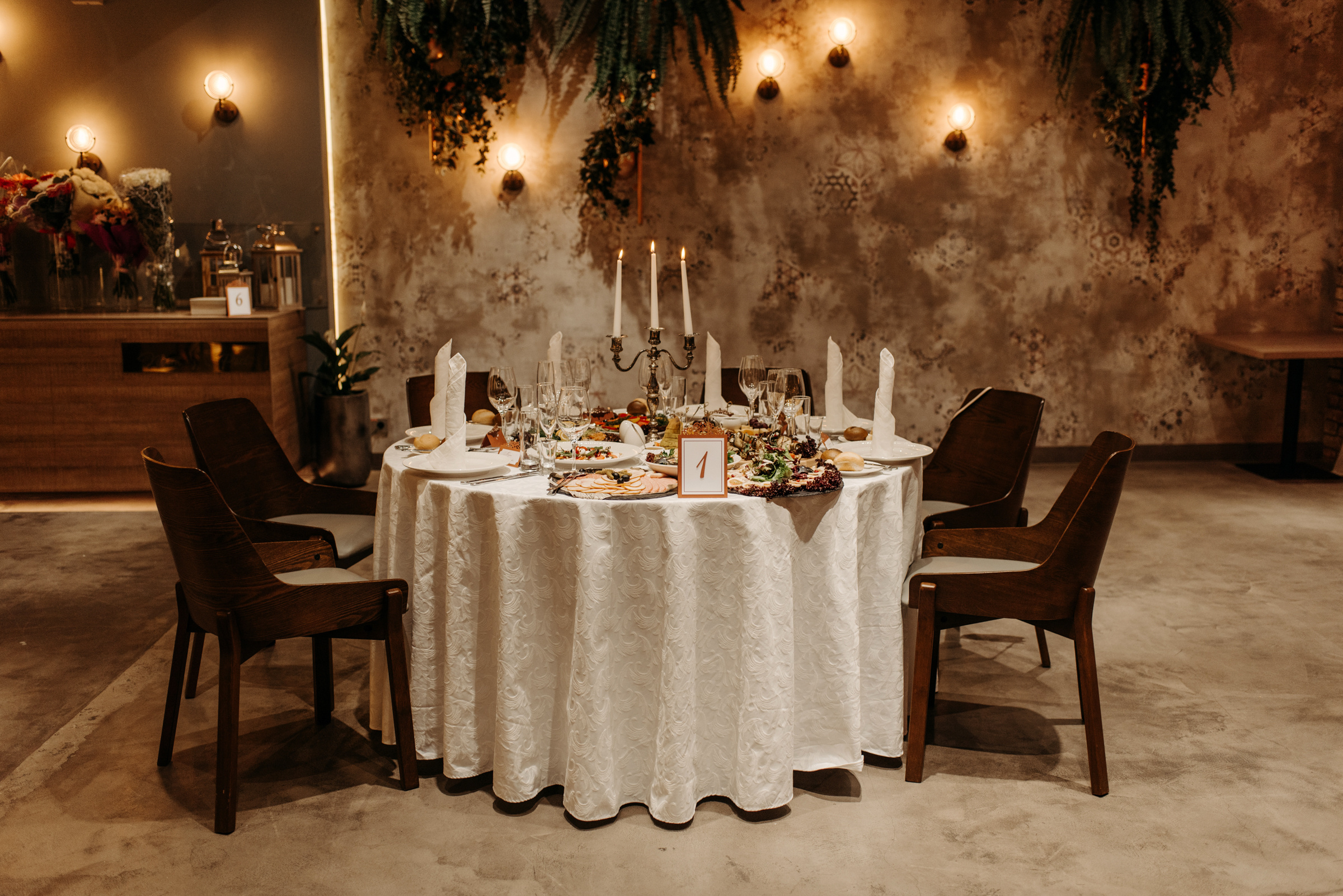 Летняя свадьба в отеле Введенский. Свадебный фотограф в Санкт-Петербурге Венера Ахметова