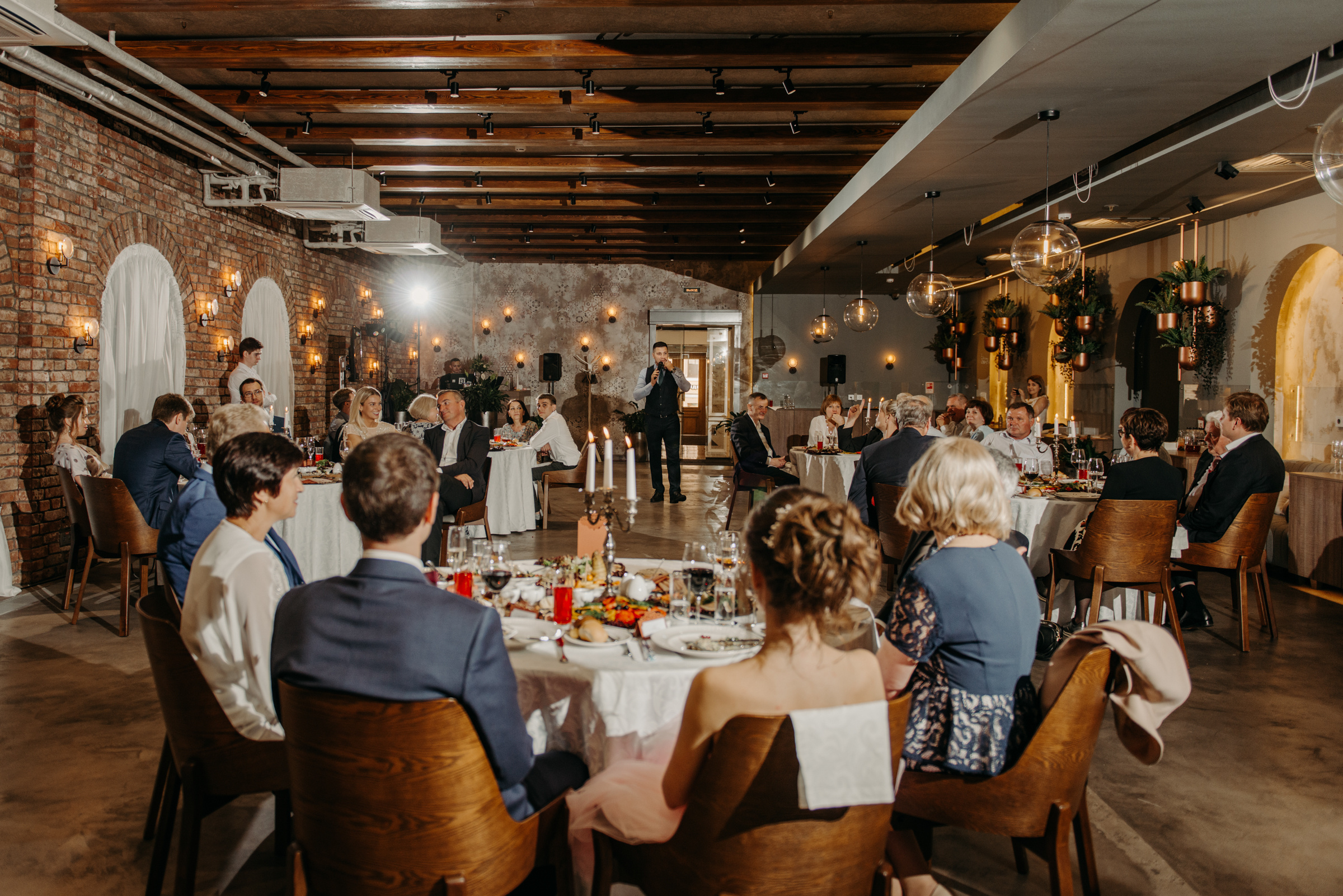 Летняя свадьба в отеле Введенский. Свадебный фотограф в Санкт-Петербурге Венера Ахметова