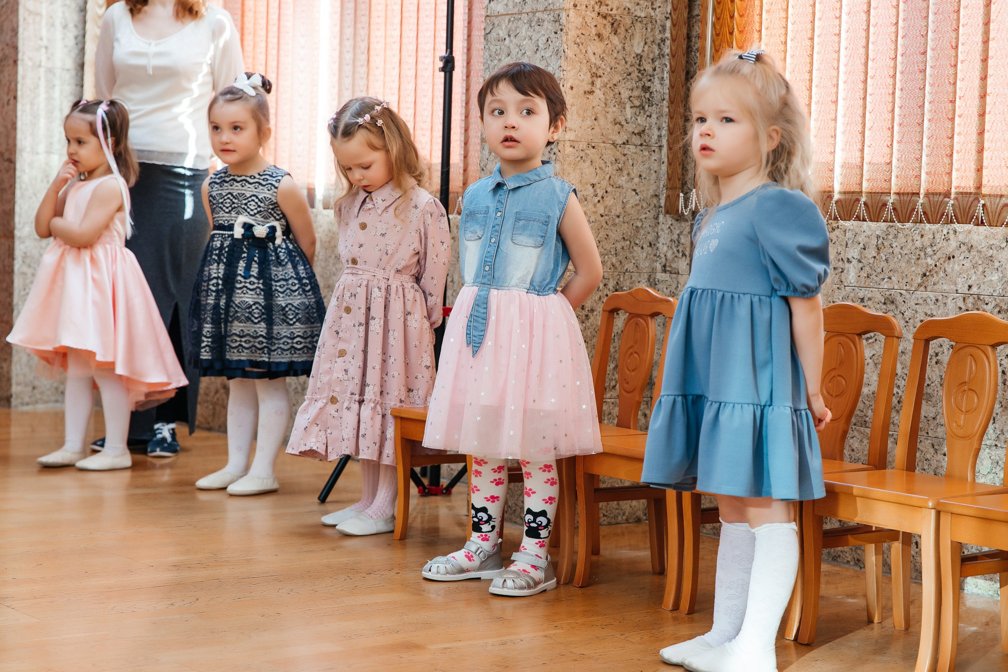 Детский сад № 93 — Утренник (07.03.2023). Свадебный и семейный фотограф Крамар Наталья