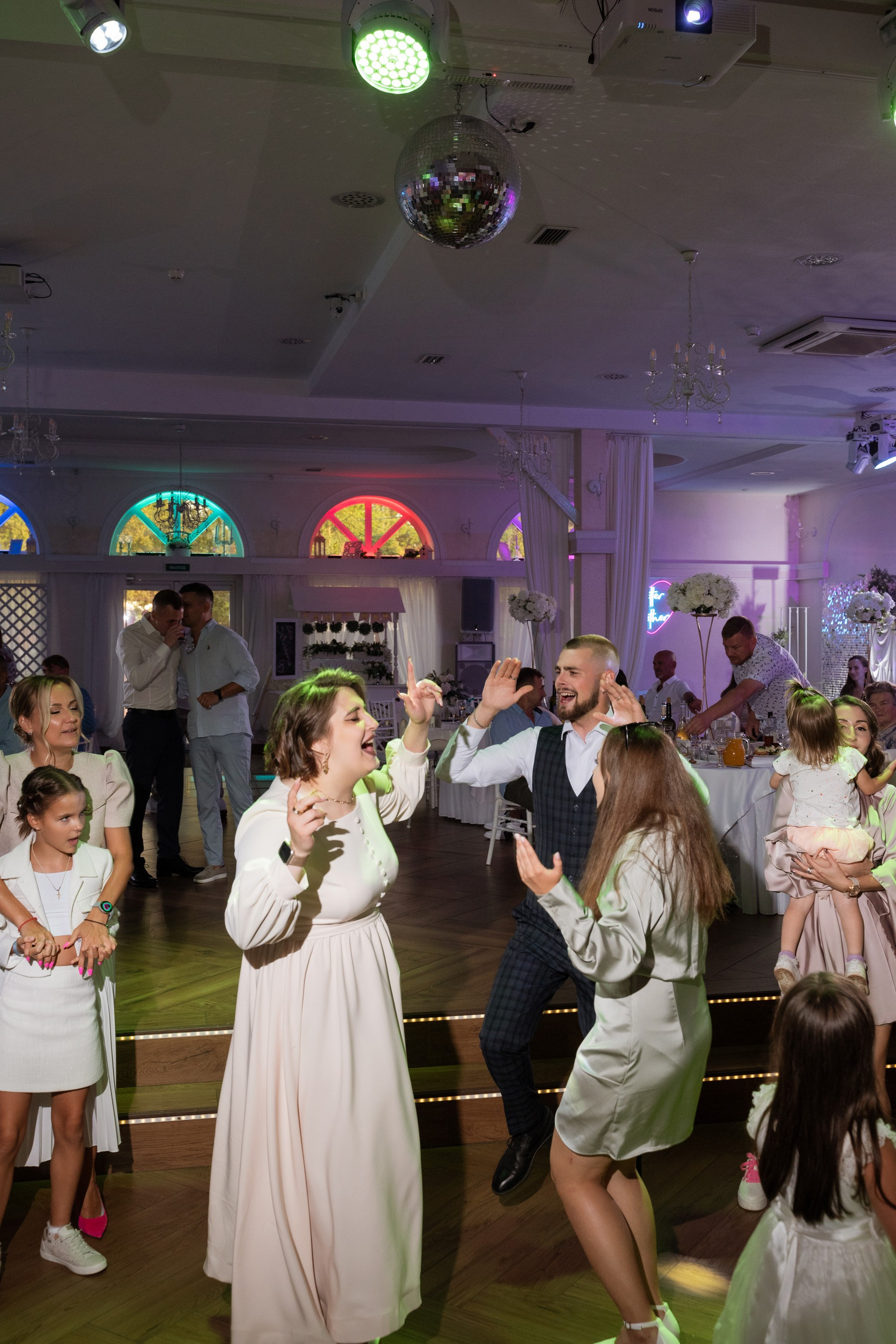 Виталий и Софья | 26.07.24. Свадебный фотограф в Санкт-Петербурге Владислава Тюльпина