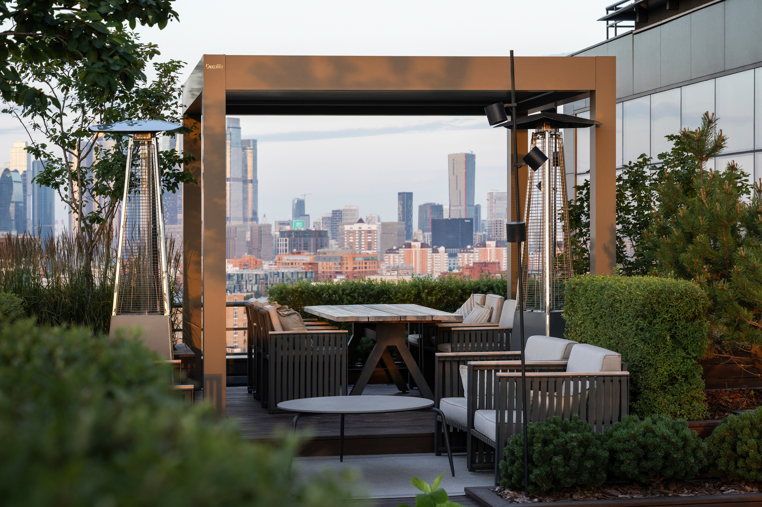 Brusnika office terrace, Moscow. Артамонов Александр | Архитектурный и ландшафтный фотограф