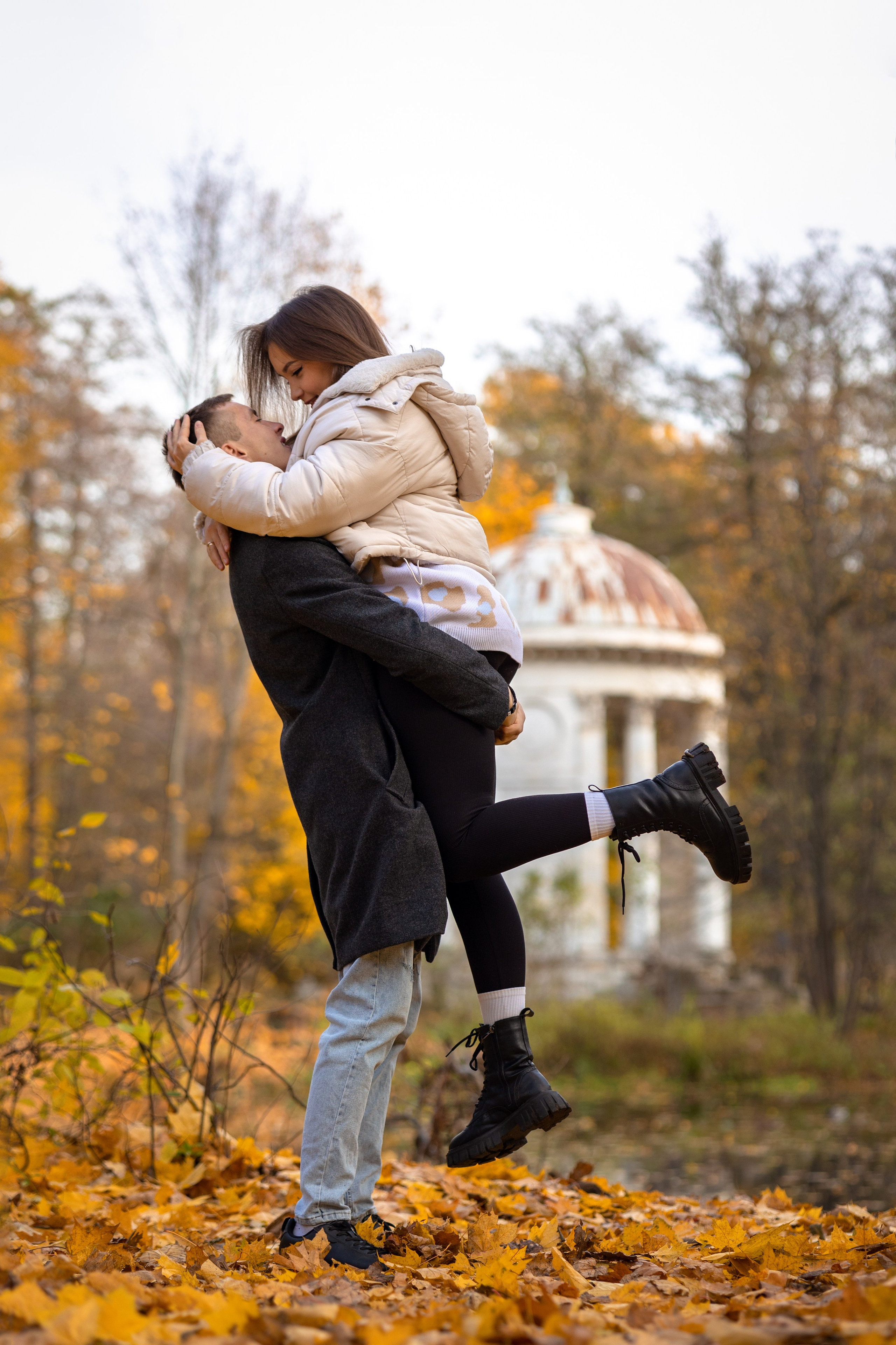 Осенняя фотосессия «История любви» в парке Быково
