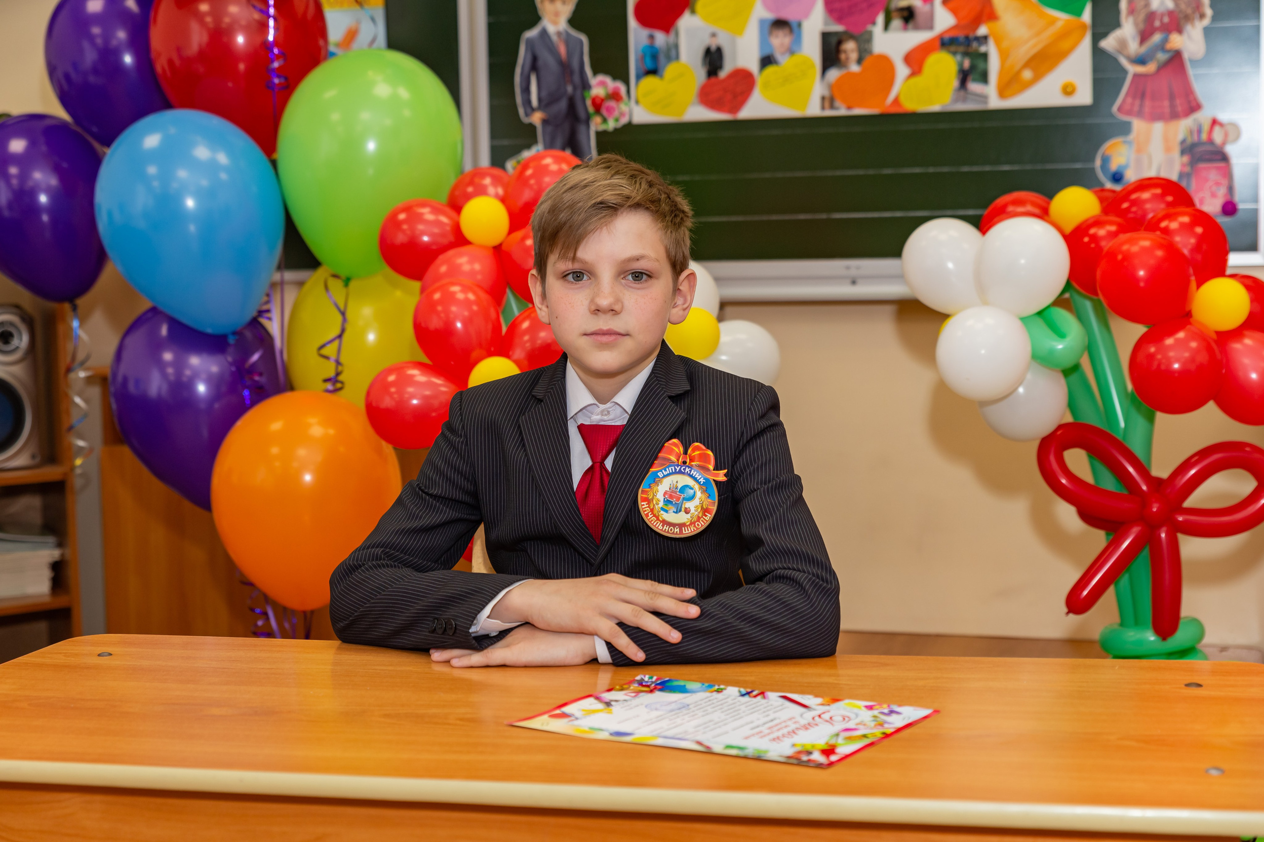 Фотосъемка выпуск 4 класс. Свадебный фотограф Марина Суворова и видеооператор Олег Петров