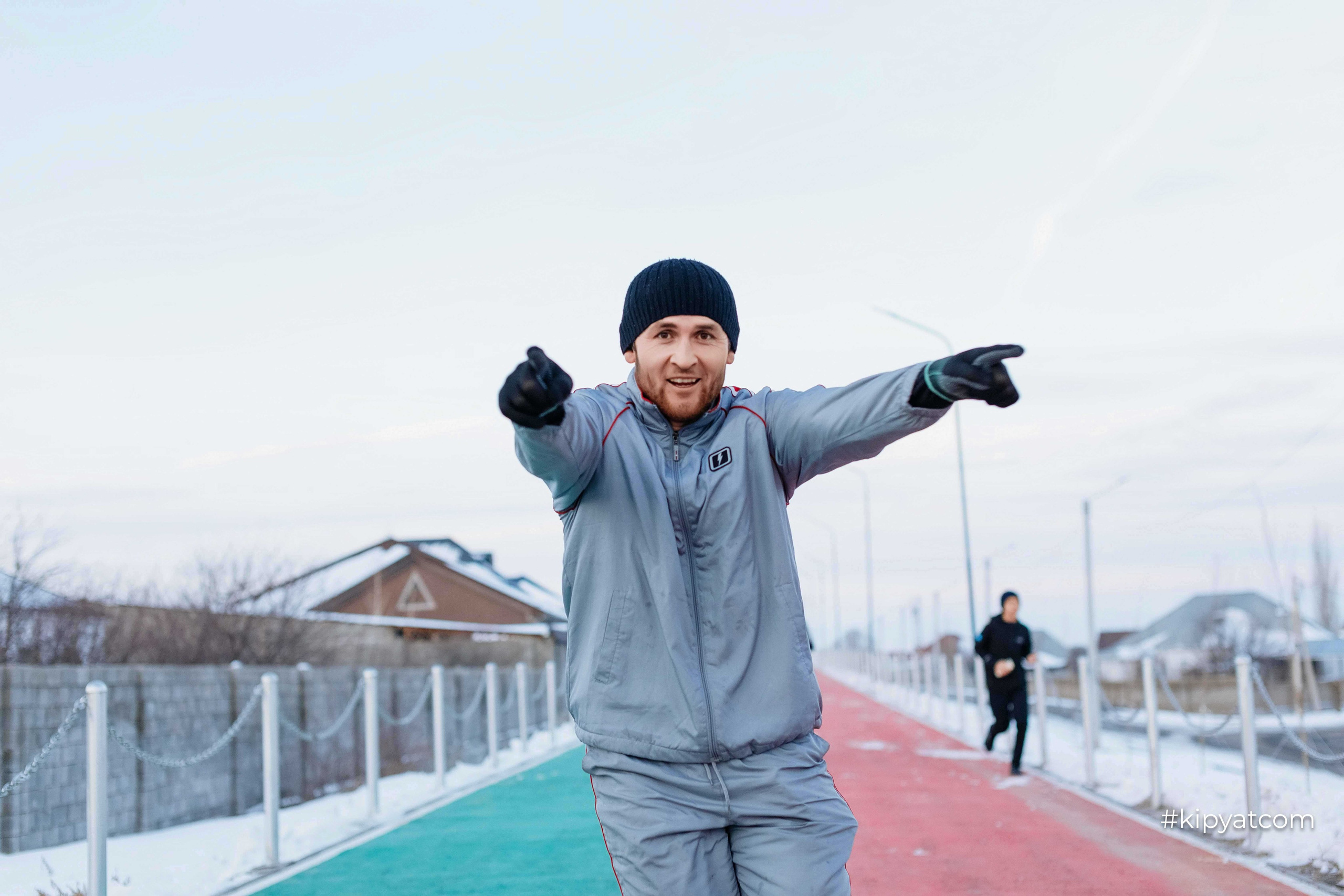 RUNHARD BY SPORTNATION