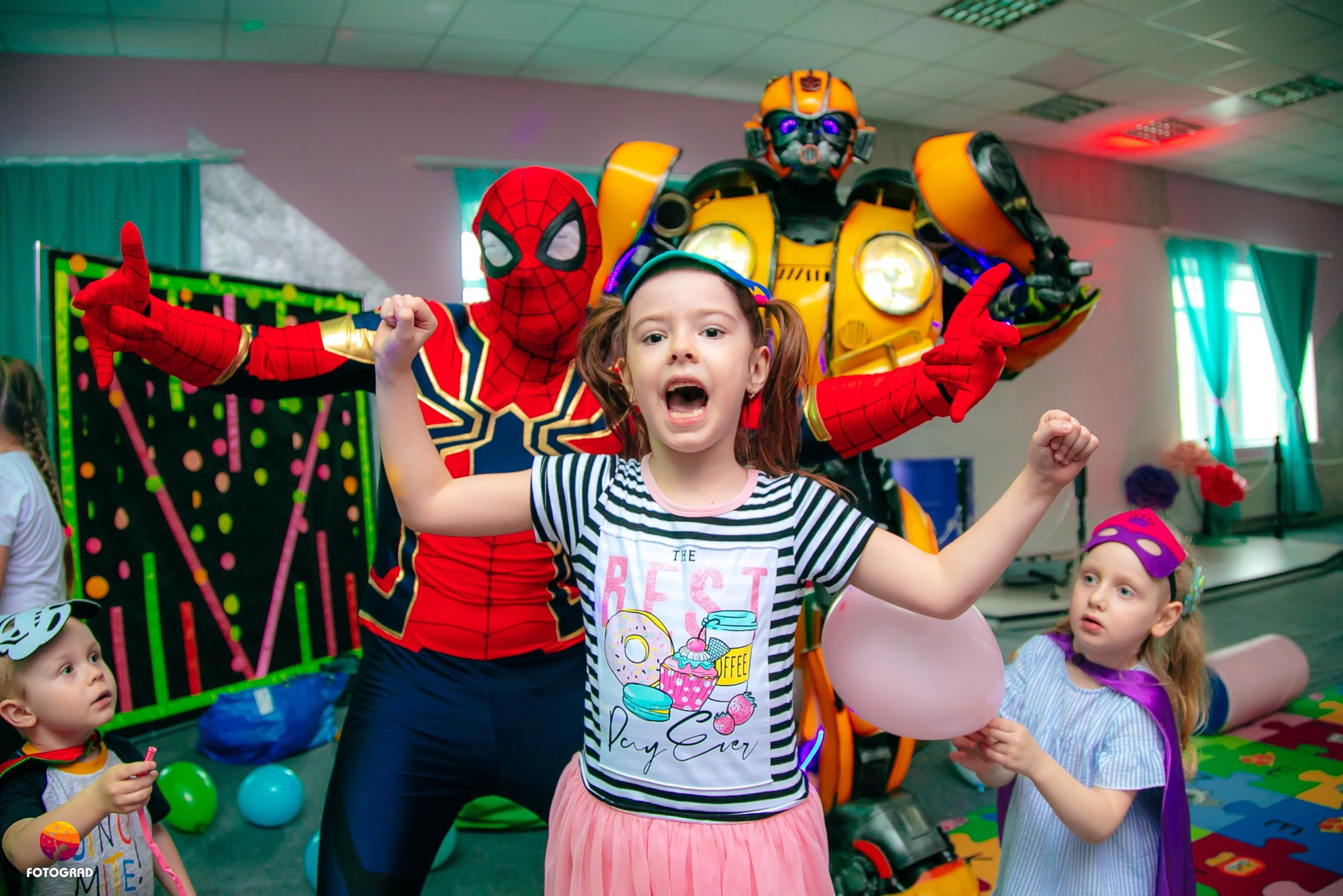 Детский репортаж. Команда специалистов в мире фотографии и видео. Детский фотограф, семейный фотограф