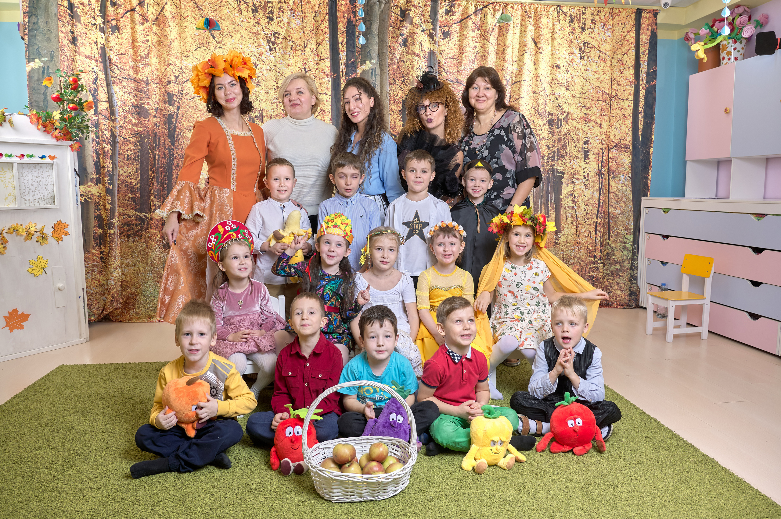 Осенний утренник во «Фролушке». Детский фотограф Тольятти Игорь Кошкин
